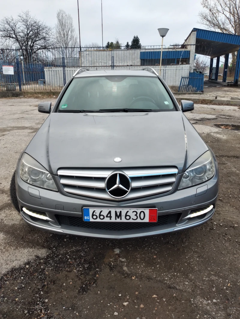 Mercedes-Benz 220 C 220, снимка 1 - Автомобили и джипове - 48081336