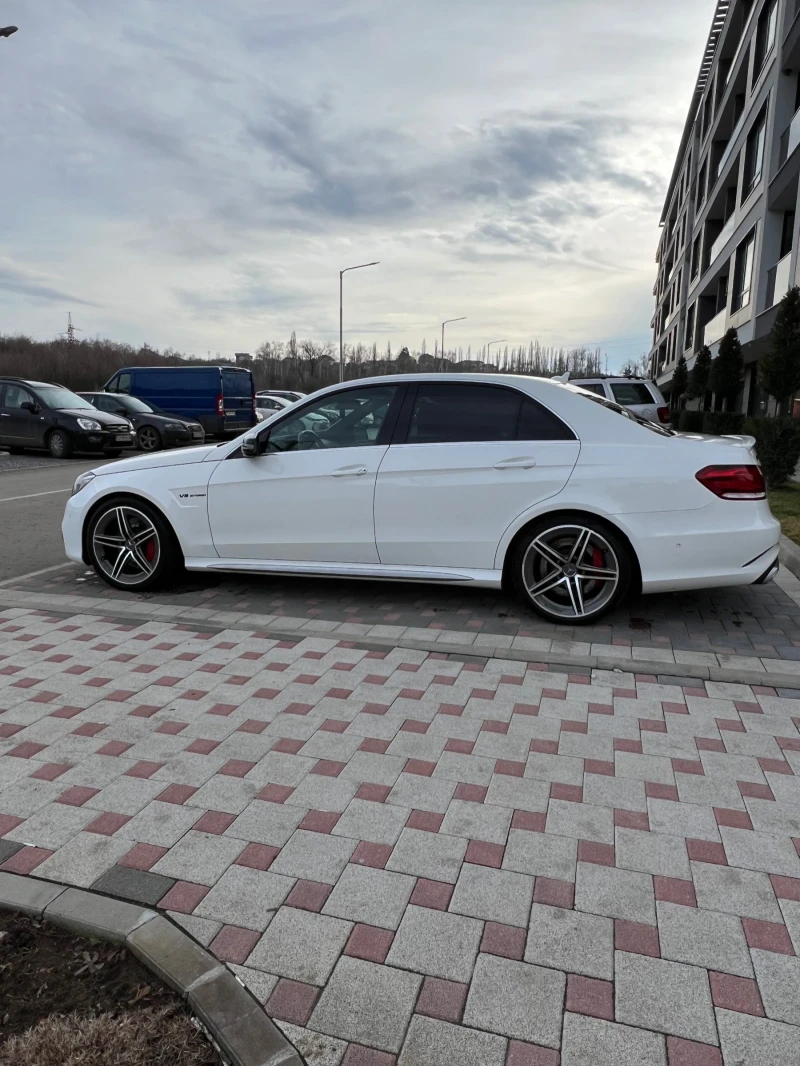 Mercedes-Benz E 63 AMG SAMG 585ps 4matic, снимка 9 - Автомобили и джипове - 48866203