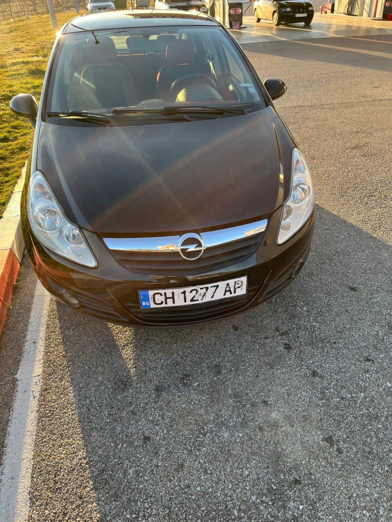 Opel Corsa, снимка 1 - Автомобили и джипове - 49414331