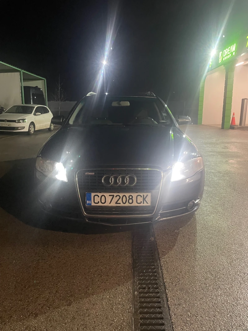 Audi A4, снимка 2 - Автомобили и джипове - 49436867