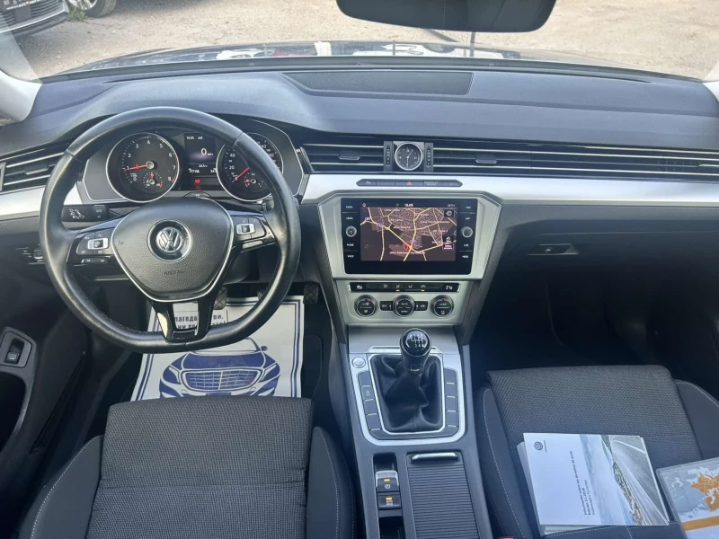 VW Passat 1.5 TSI 150 * ADVANCE * ACC * NAVI * FULL LED * , снимка 8 - Автомобили и джипове - 49995147