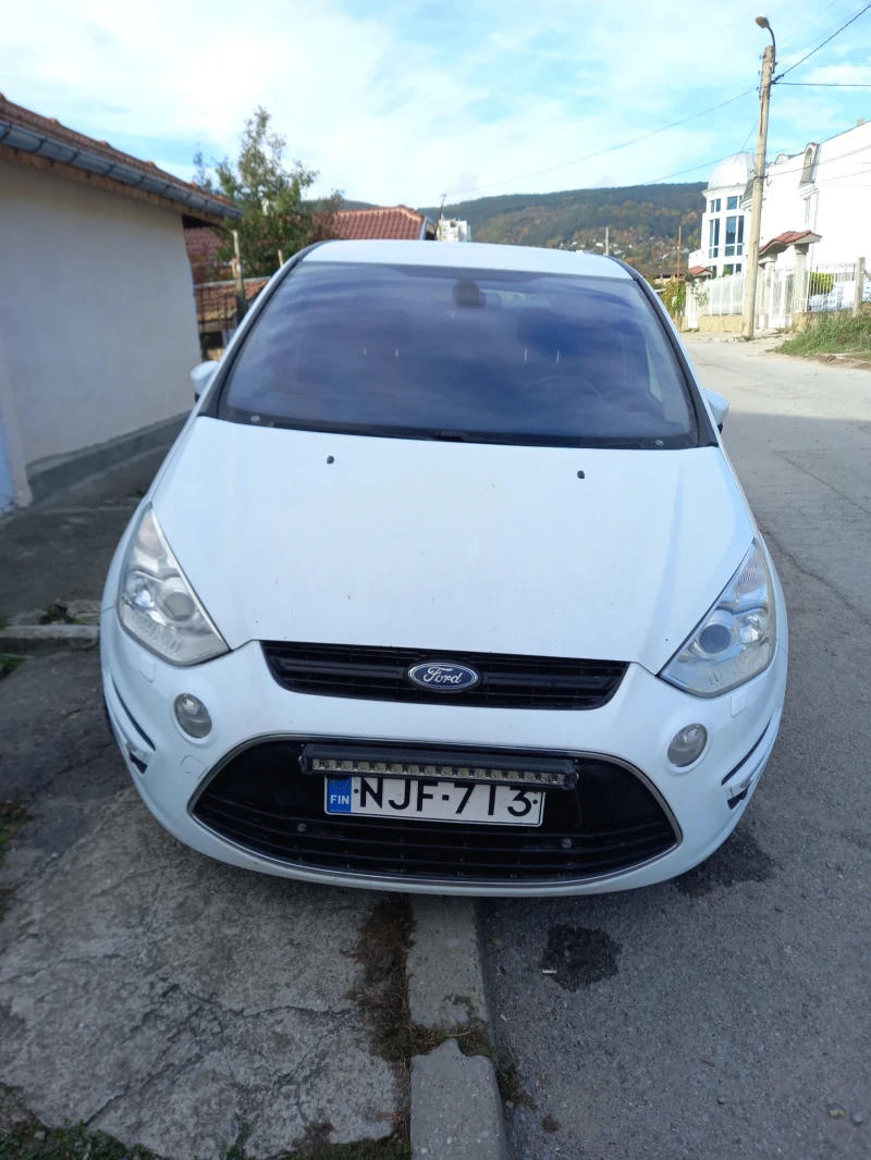Ford S-Max