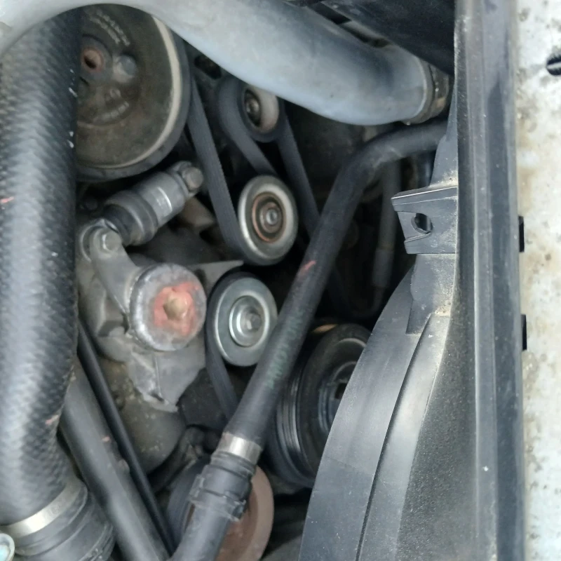 BMW 318 2000, снимка 11 - Автомобили и джипове - 52910170