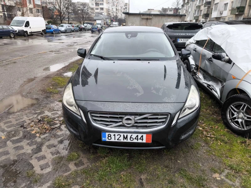 Volvo V60 D4 163кс