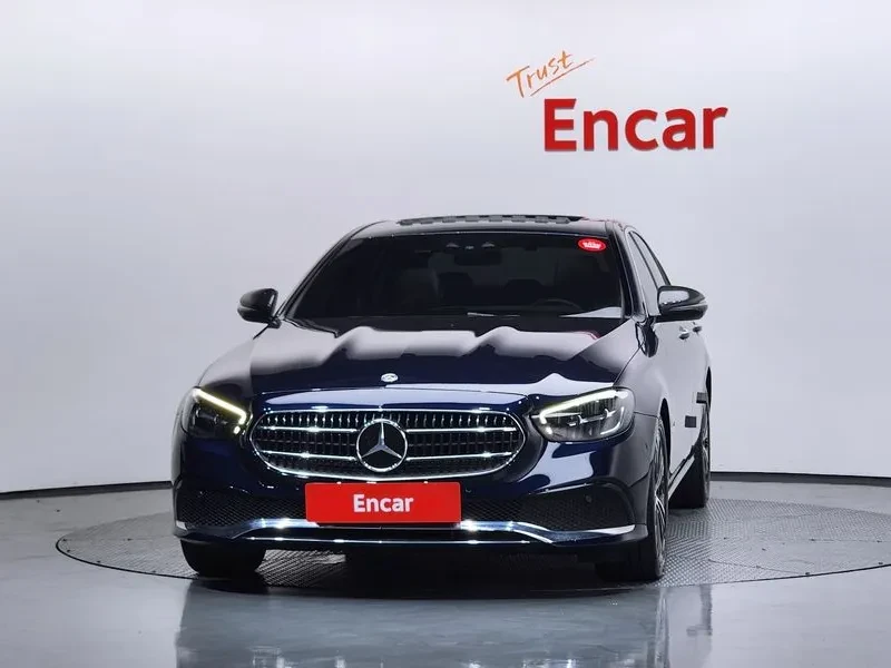 Mercedes-Benz E 250 W213 E250 Exclusive, снимка 3 - Автомобили и джипове - 56356336