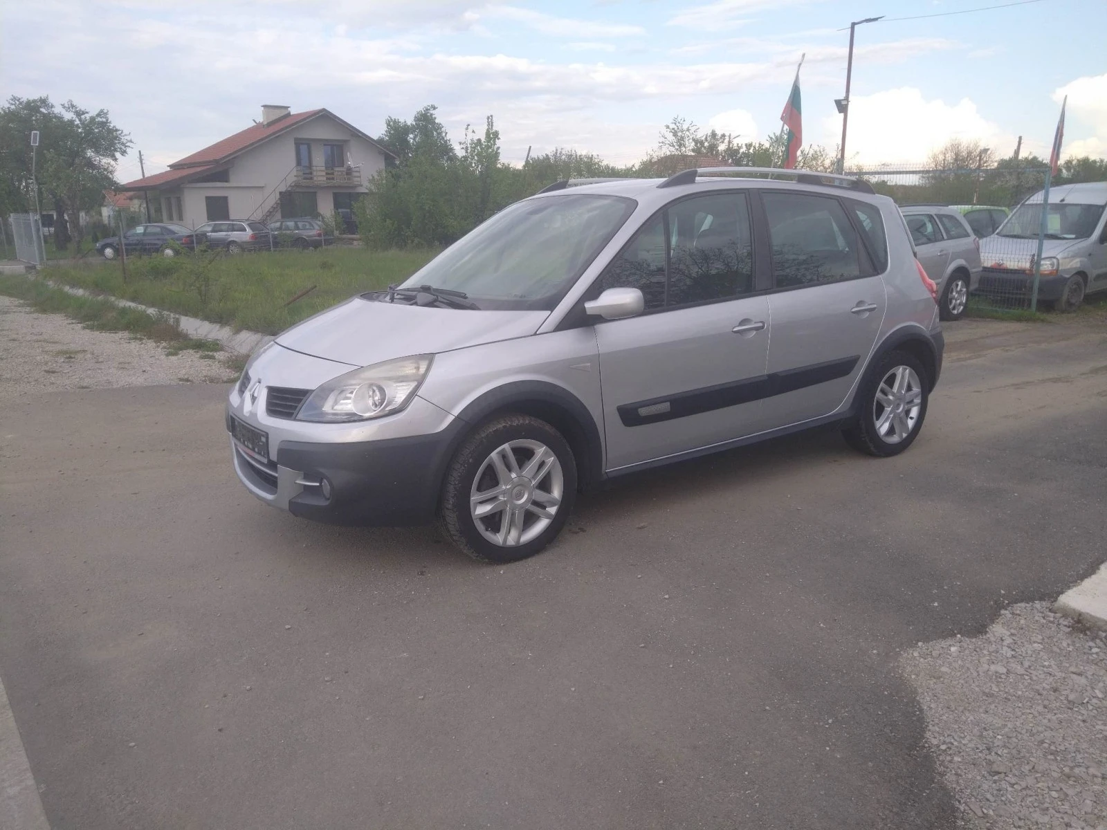 Renault Scenic  1, 9 dci 131ks - изображение 3