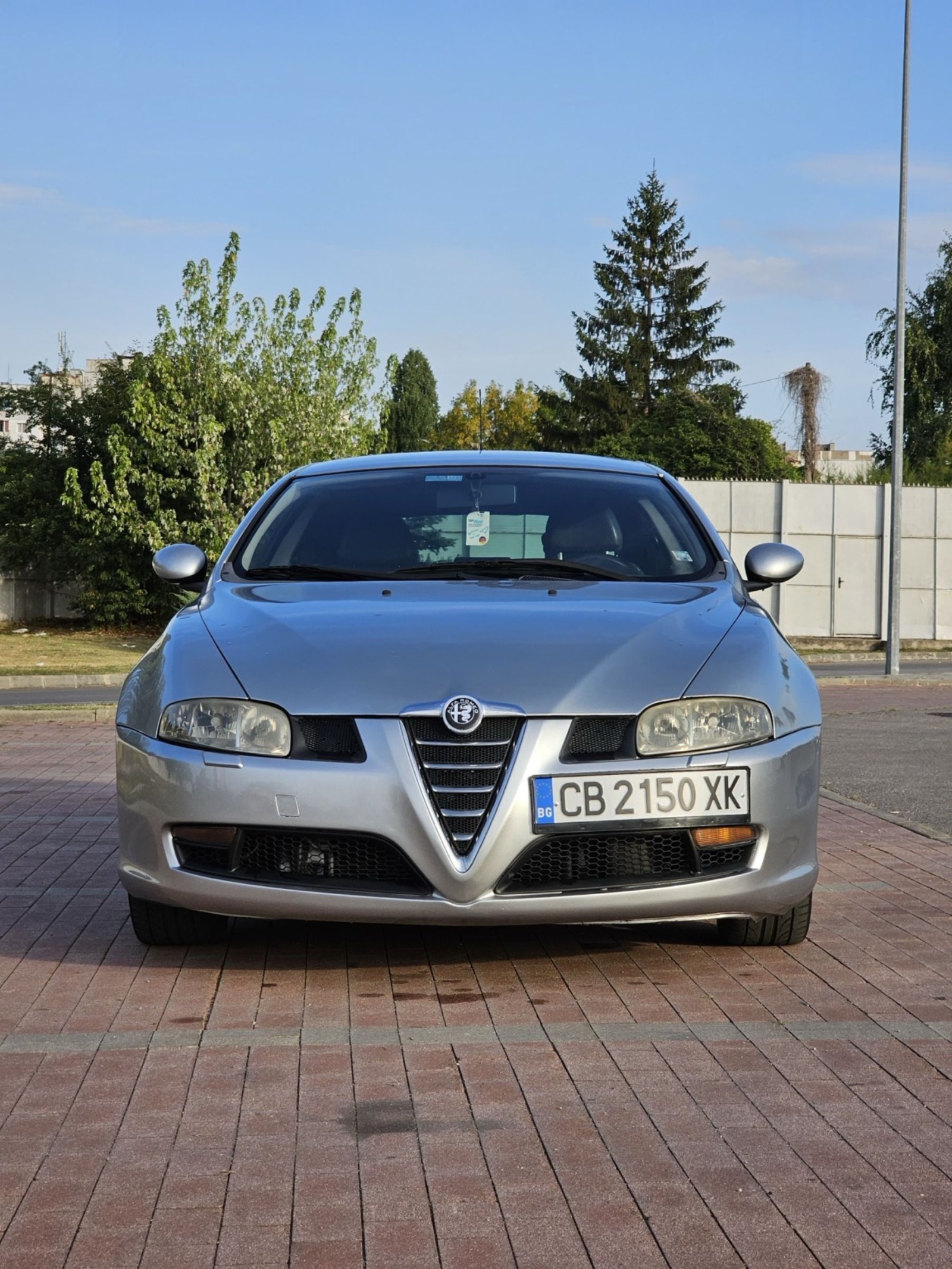 Alfa Romeo Gt 1.9JTD - изображение 1
