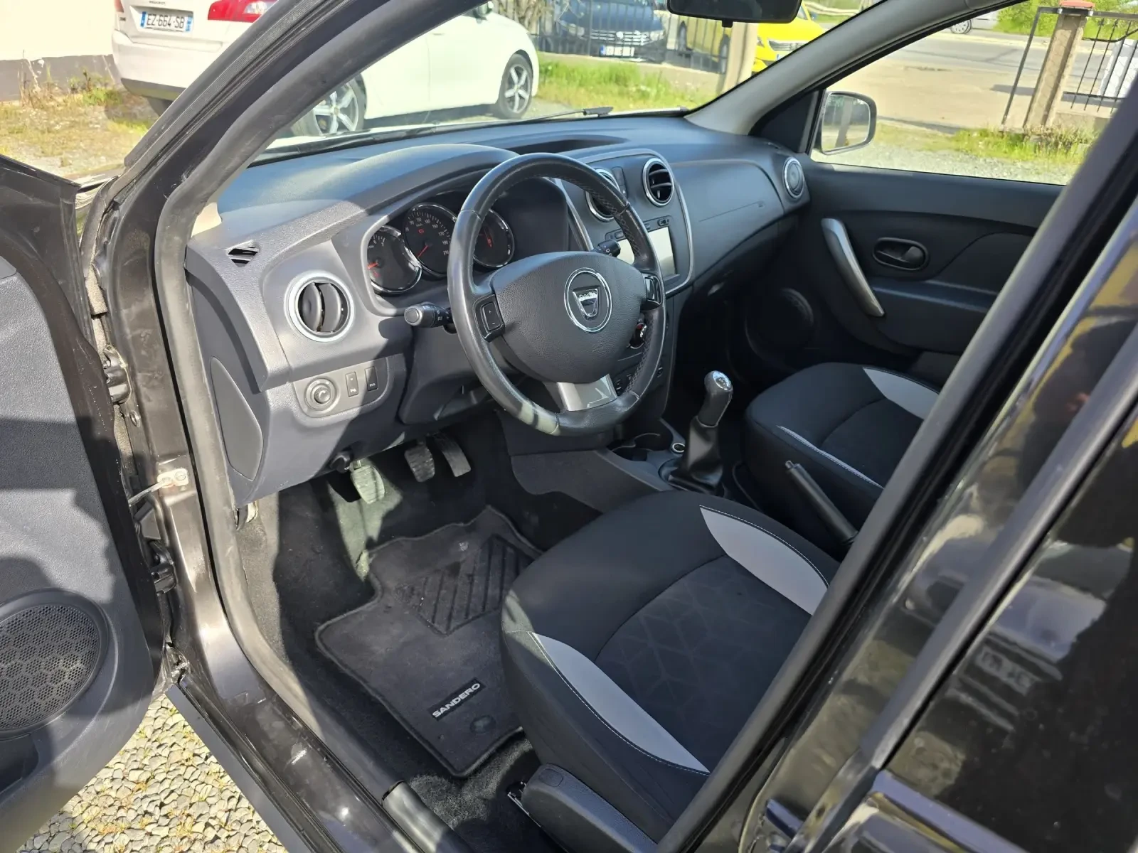 Dacia Sandero STEPWAY - изображение 10