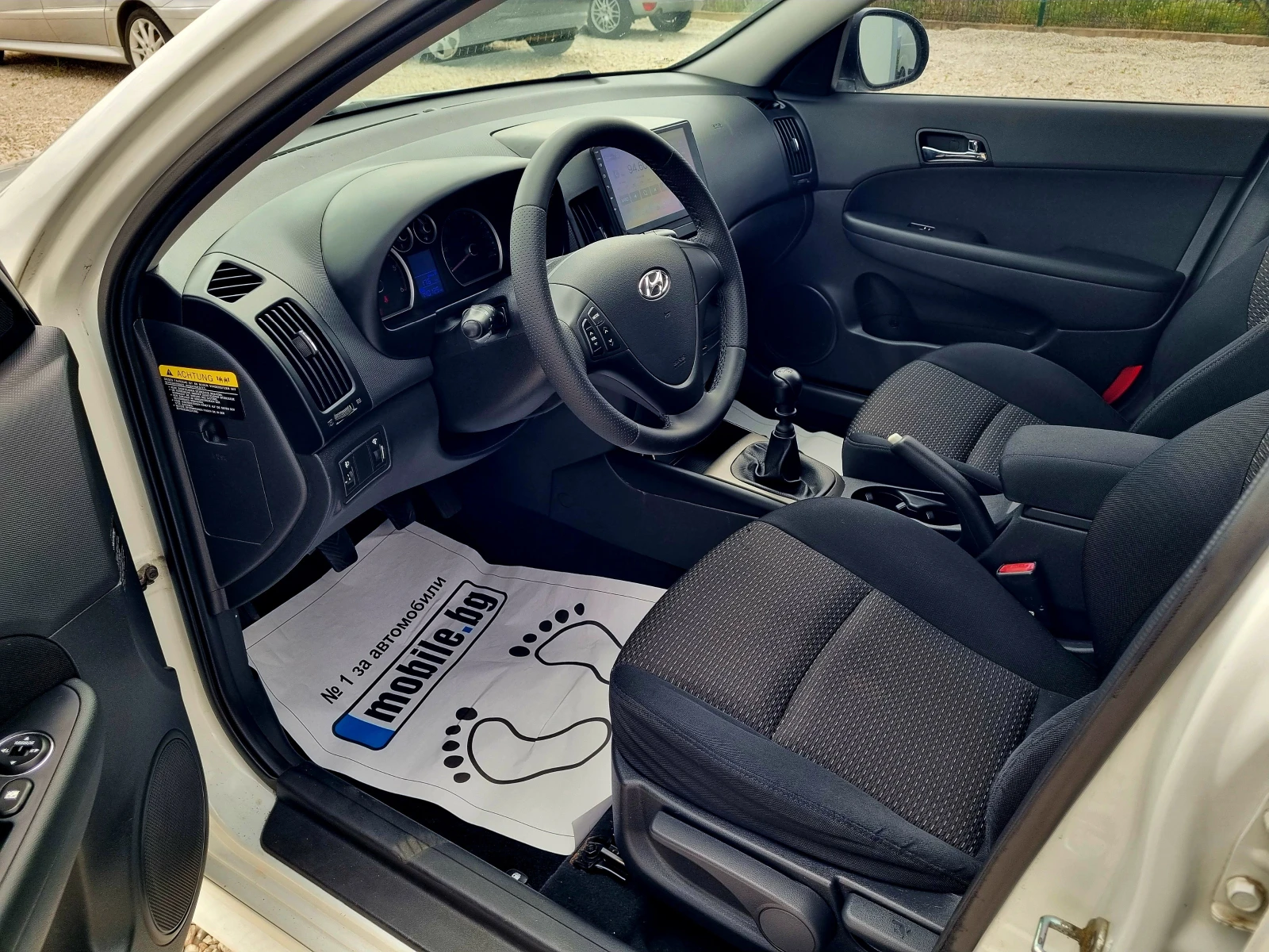 Hyundai I30 1.6CRDI 116ks. Sport Line Navi - изображение 9