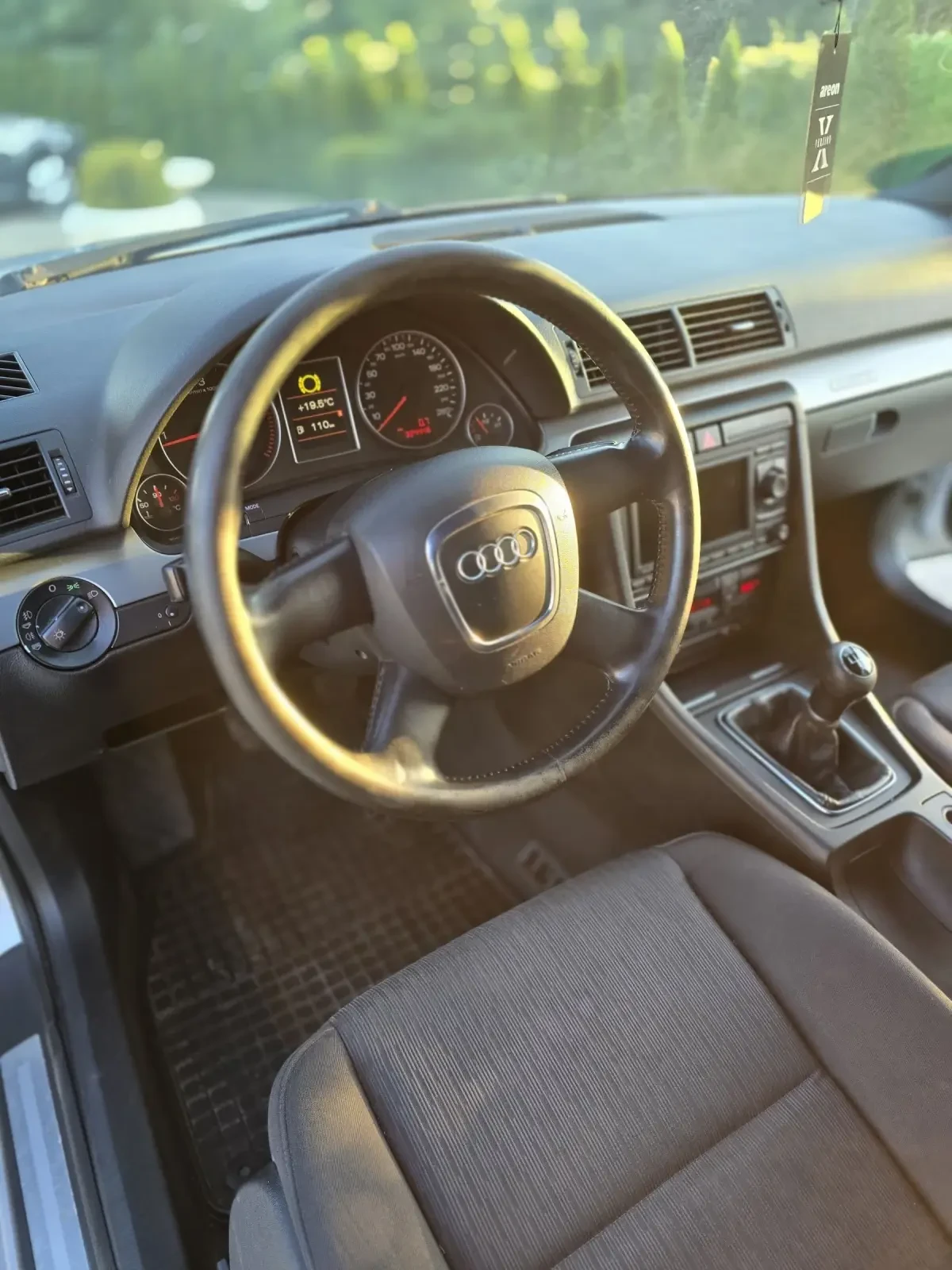 Audi A4 3.0* Ръчка* Куатро* *  - изображение 10