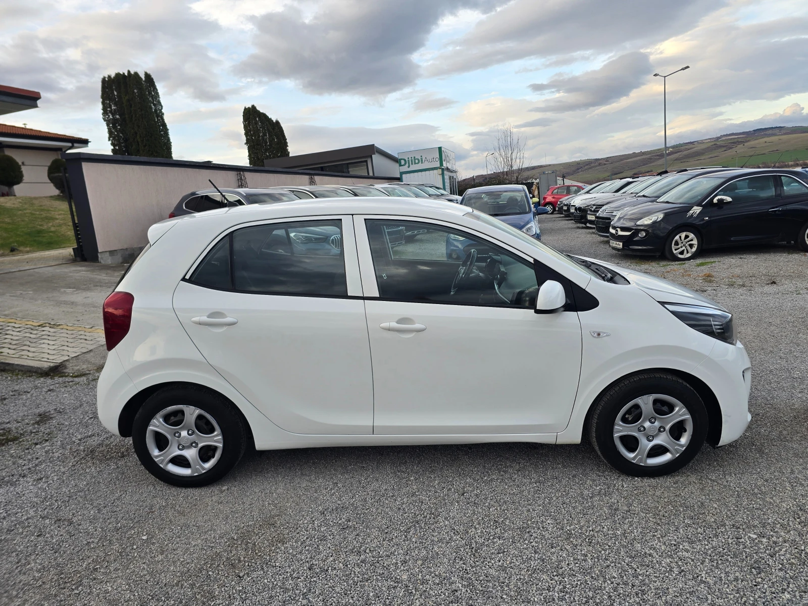 Kia Picanto 1.0I-70K.C-EURO6B-FACE - изображение 4