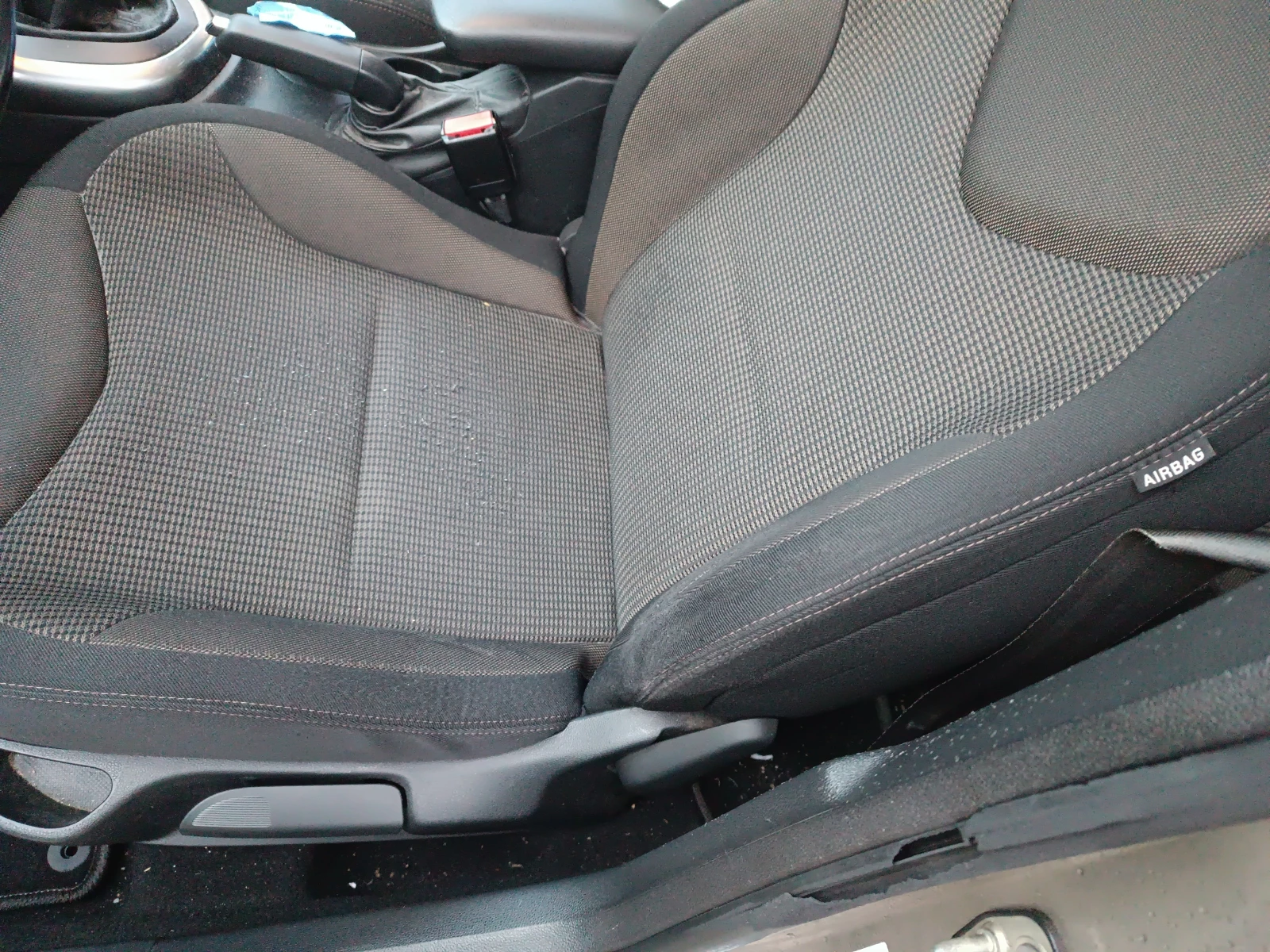 Peugeot 308 1.6  i VTi, снимка 12 - Автомобили и джипове - 53727924