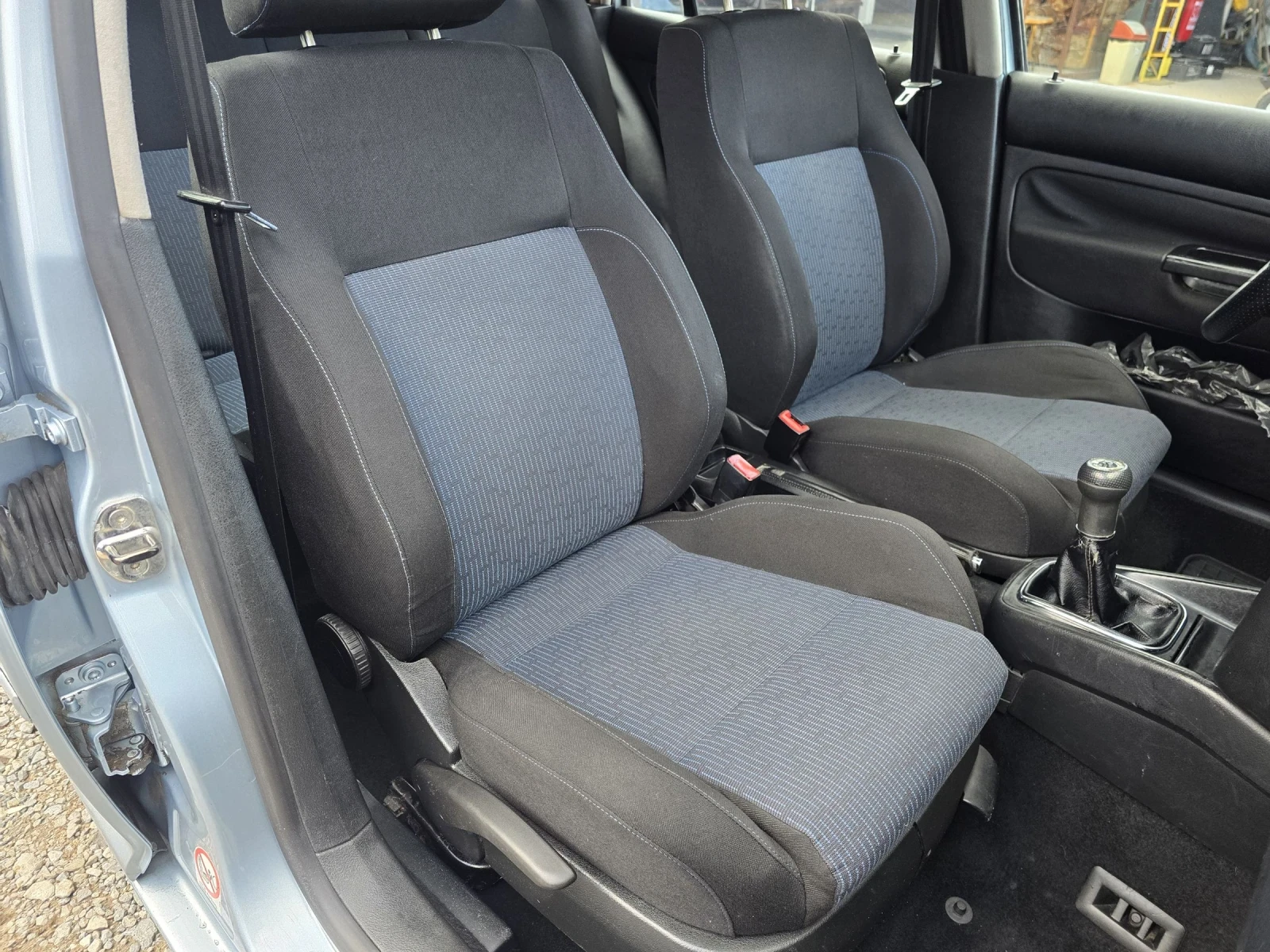 VW Golf 1.9TDI GT - изображение 7