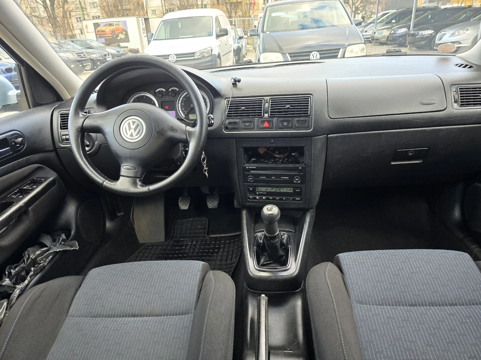 VW Golf 1.9TDI GT - изображение 10