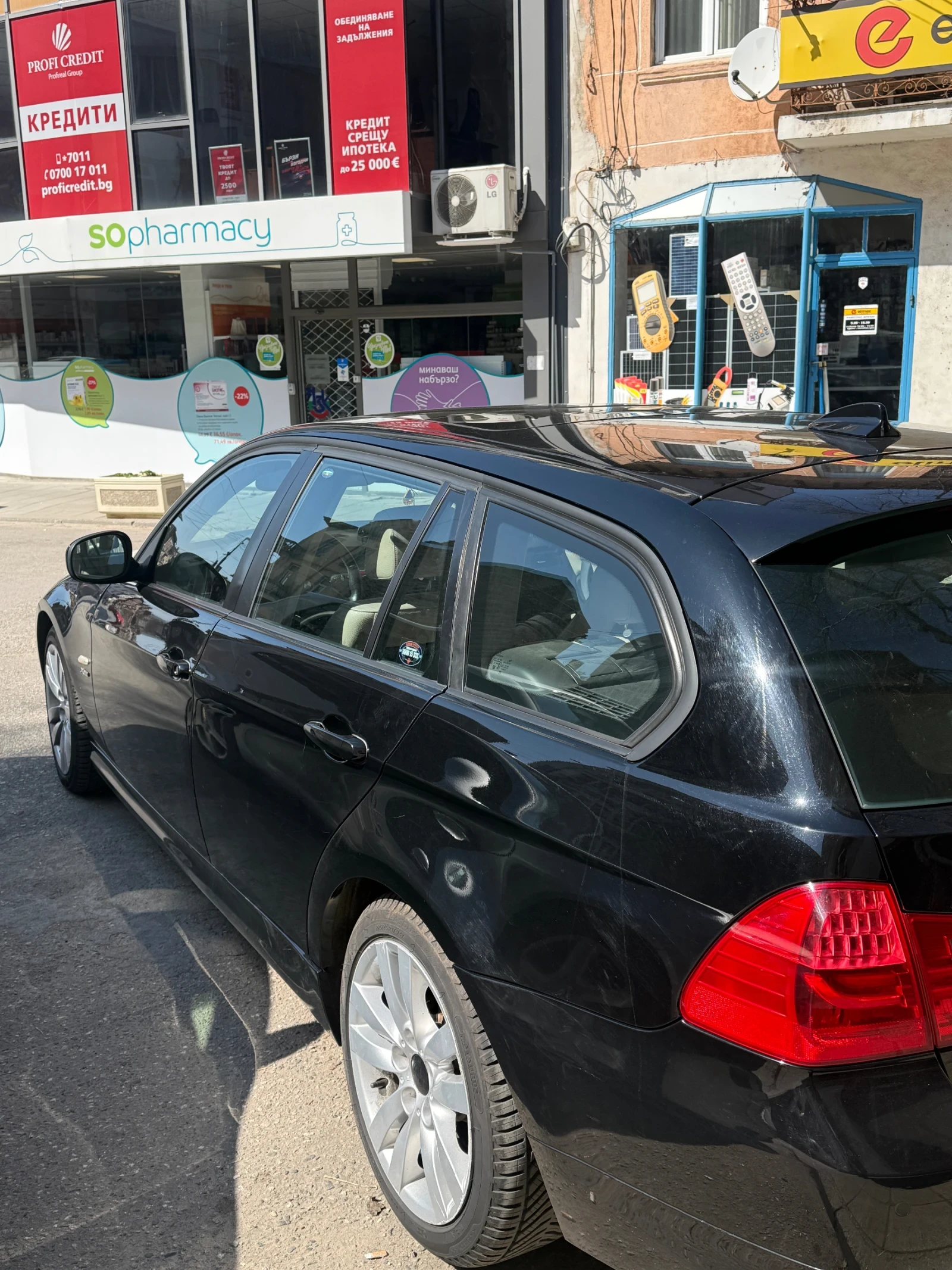 BMW 320 320d 4x4, снимка 6 - Автомобили и джипове - 53893883