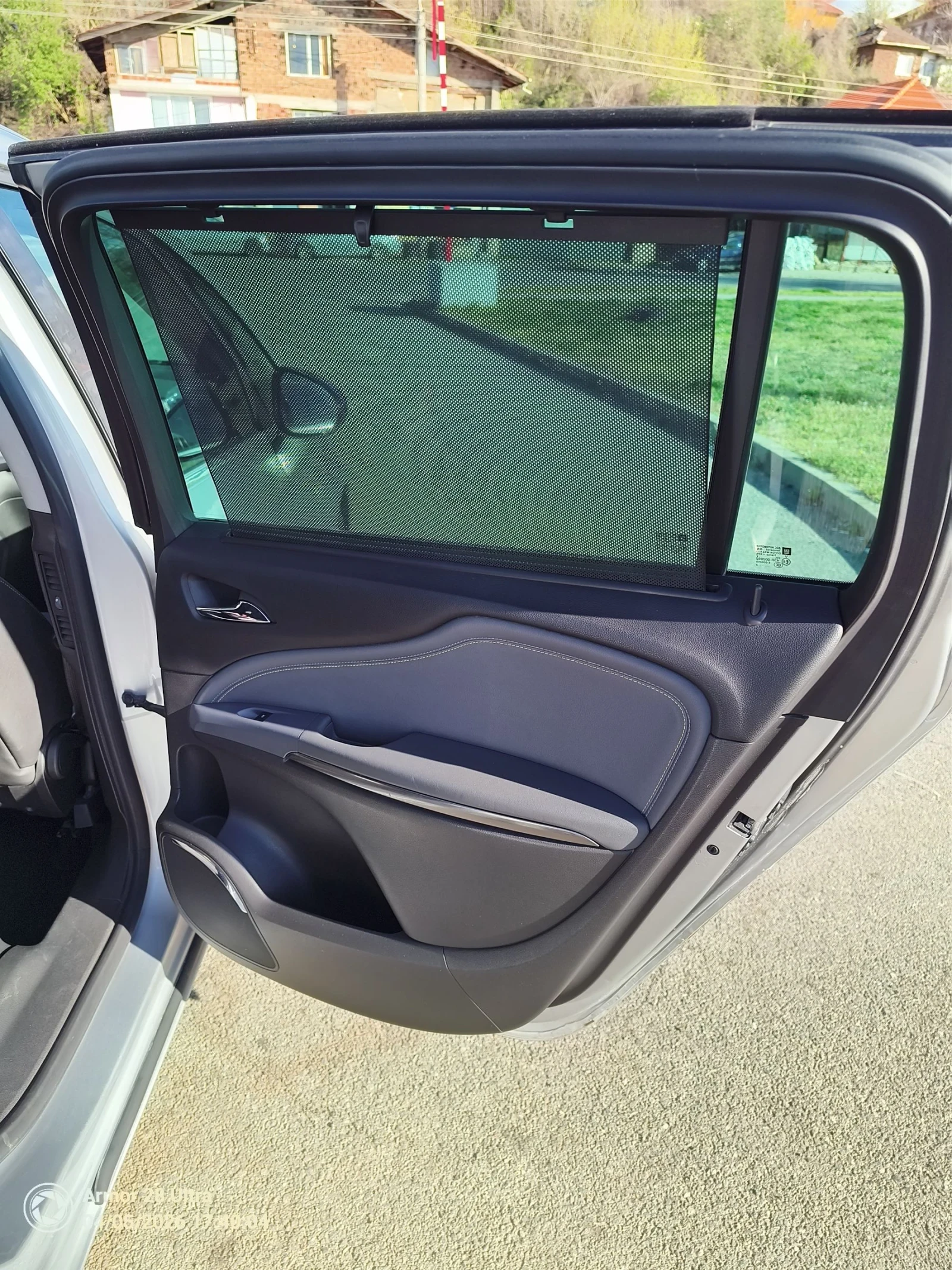 Opel Zafira Tourer, снимка 11 - Автомобили и джипове - 54116011