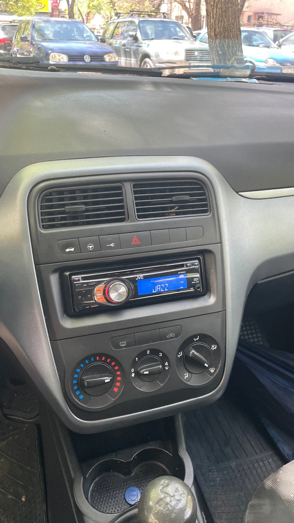 Fiat Punto, снимка 6 - Автомобили и джипове - 54343597