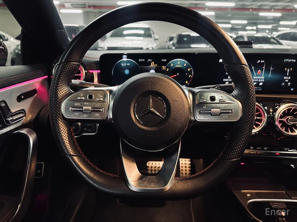 Mercedes-Benz CLA 250 4MATIC* AMG* AMBIENT* CARPLAY* ПАНОРАМА* КАМЕРА, снимка 9 - Автомобили и джипове - 54567218