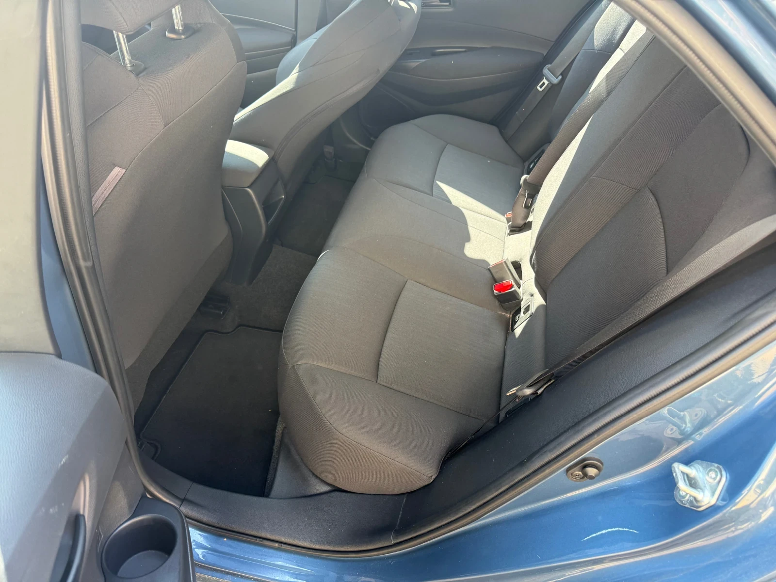 Toyota Corolla, снимка 10 - Автомобили и джипове - 54638645