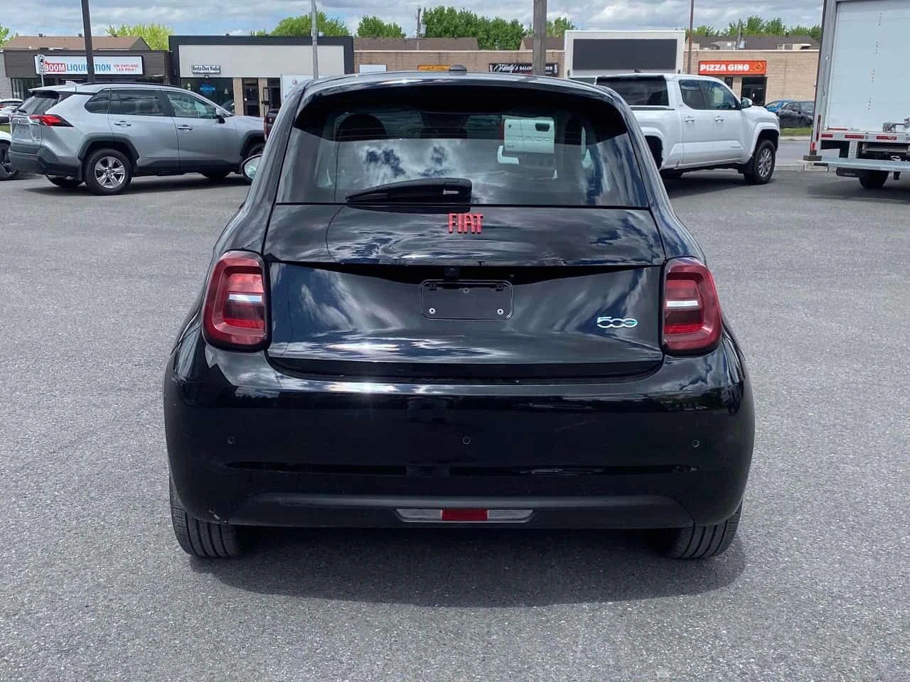 Fiat 500e (RED) Edition  CARFAX, снимка 4 - Автомобили и джипове - 54701424