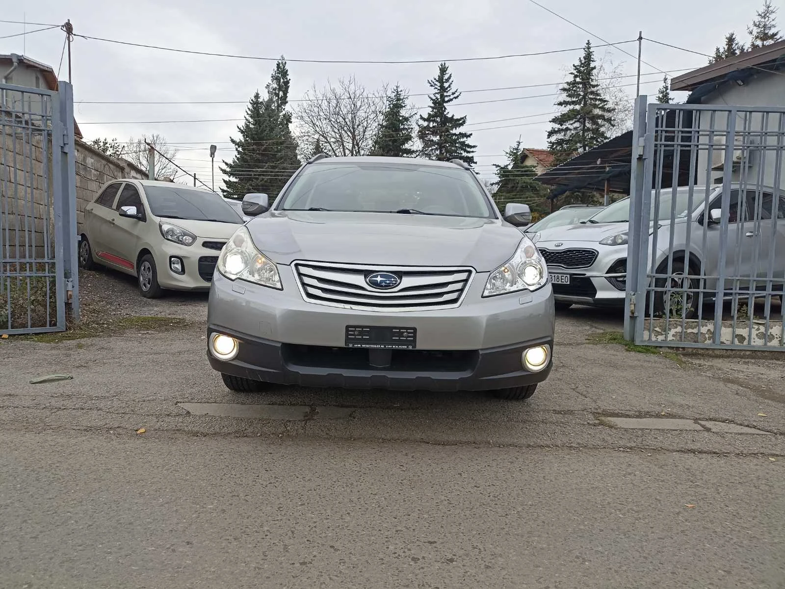Subaru Outback, снимка 2 - Автомобили и джипове - 54839878