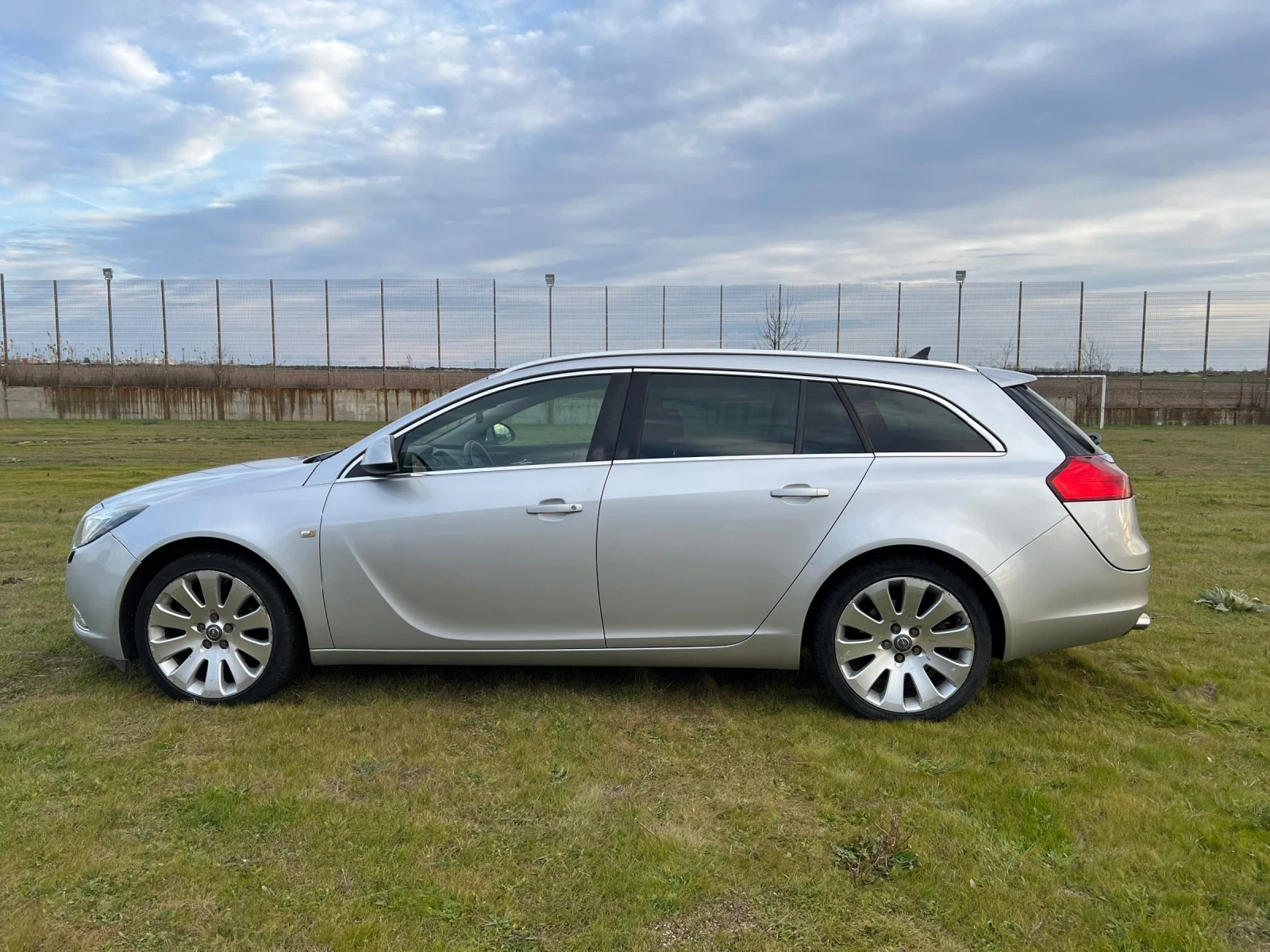 Opel Insignia 2.0i turbo