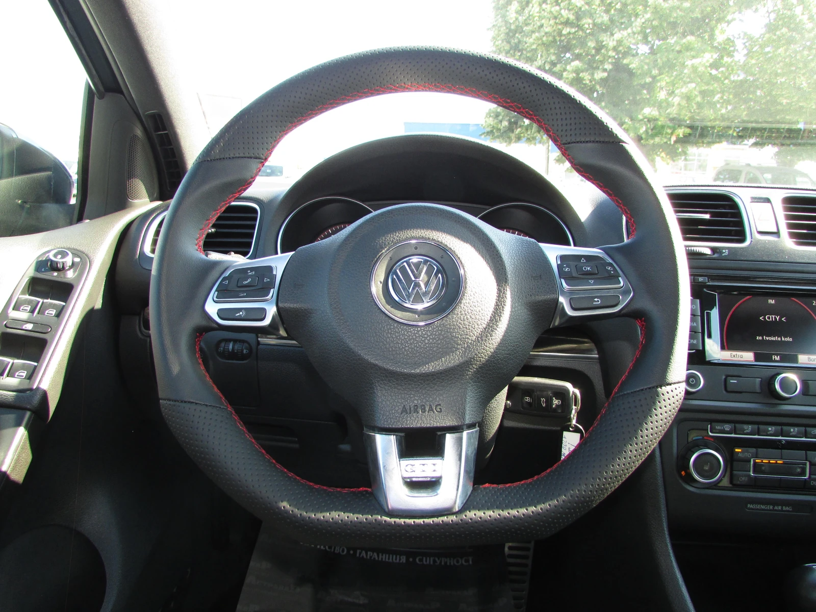 VW Golf 2.0TSI GTI EU5, снимка 11 - Автомобили и джипове - 55244530