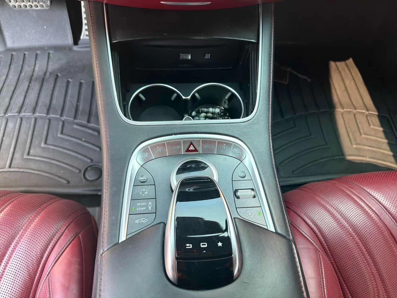 Mercedes-Benz S 63 * МАСАЖИ* ДИСТРОНИК* NIGHT VISION* ОБДУХВАНЕ*  , снимка 12 - Автомобили и джипове - 55276243
