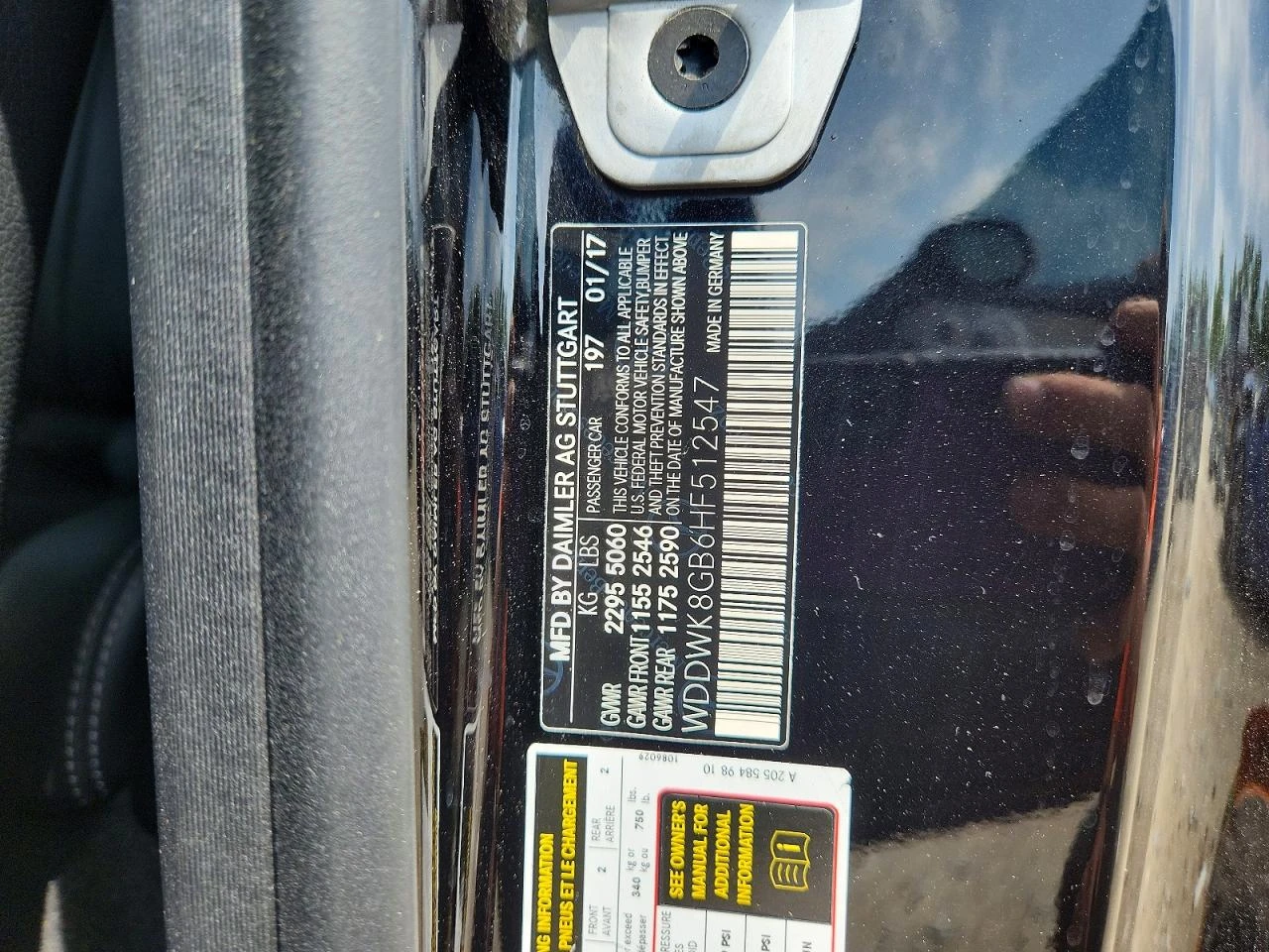 Mercedes-Benz C 63 AMG * CARFAX * БЕЗ ПЪРВОНАЧАЛНА ВНОСКА, снимка 12 - Автомобили и джипове - 55505811