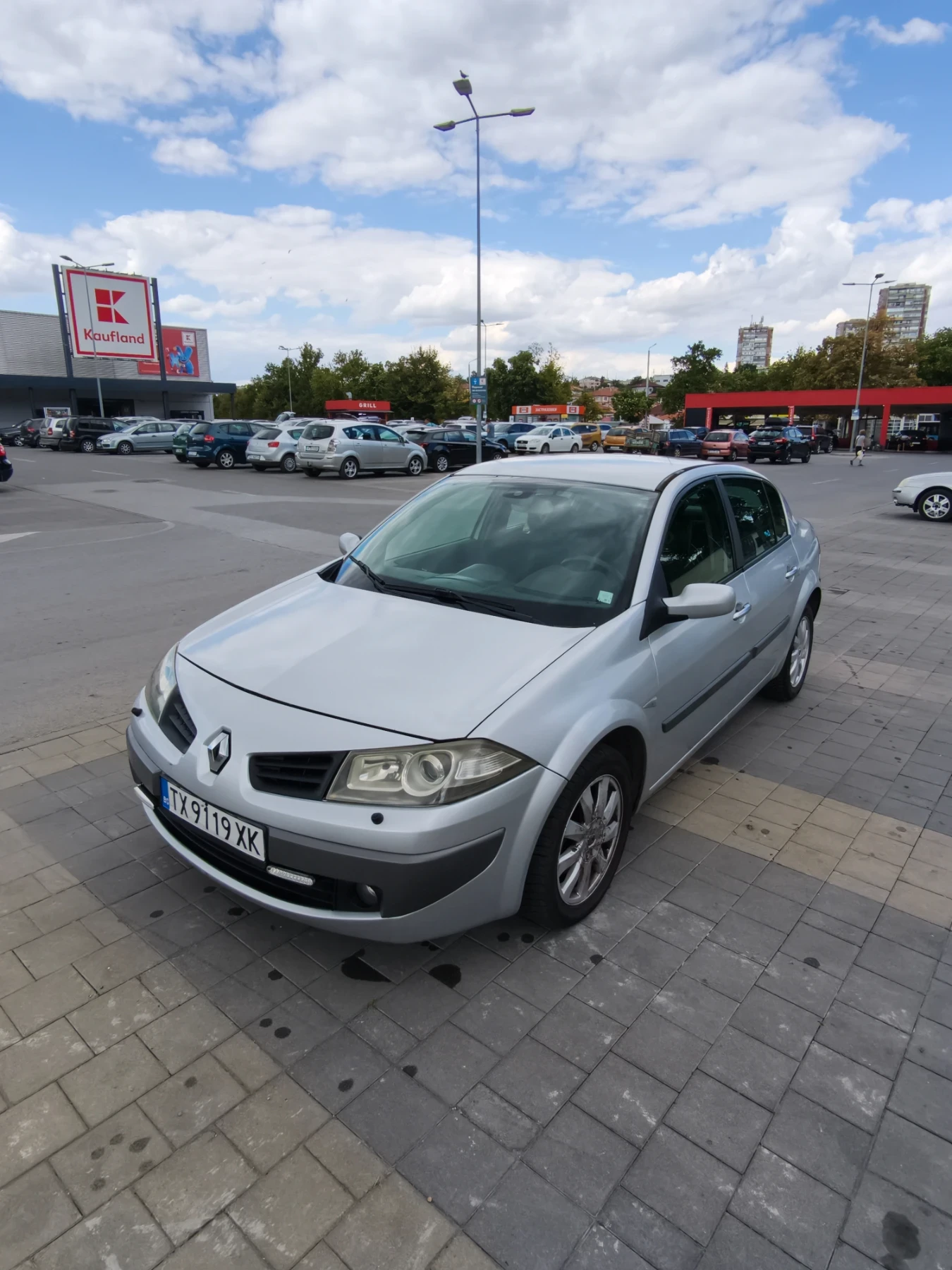 Renault Megane 1, 9 Tdi, снимка 12 - Автомобили и джипове - 55666282