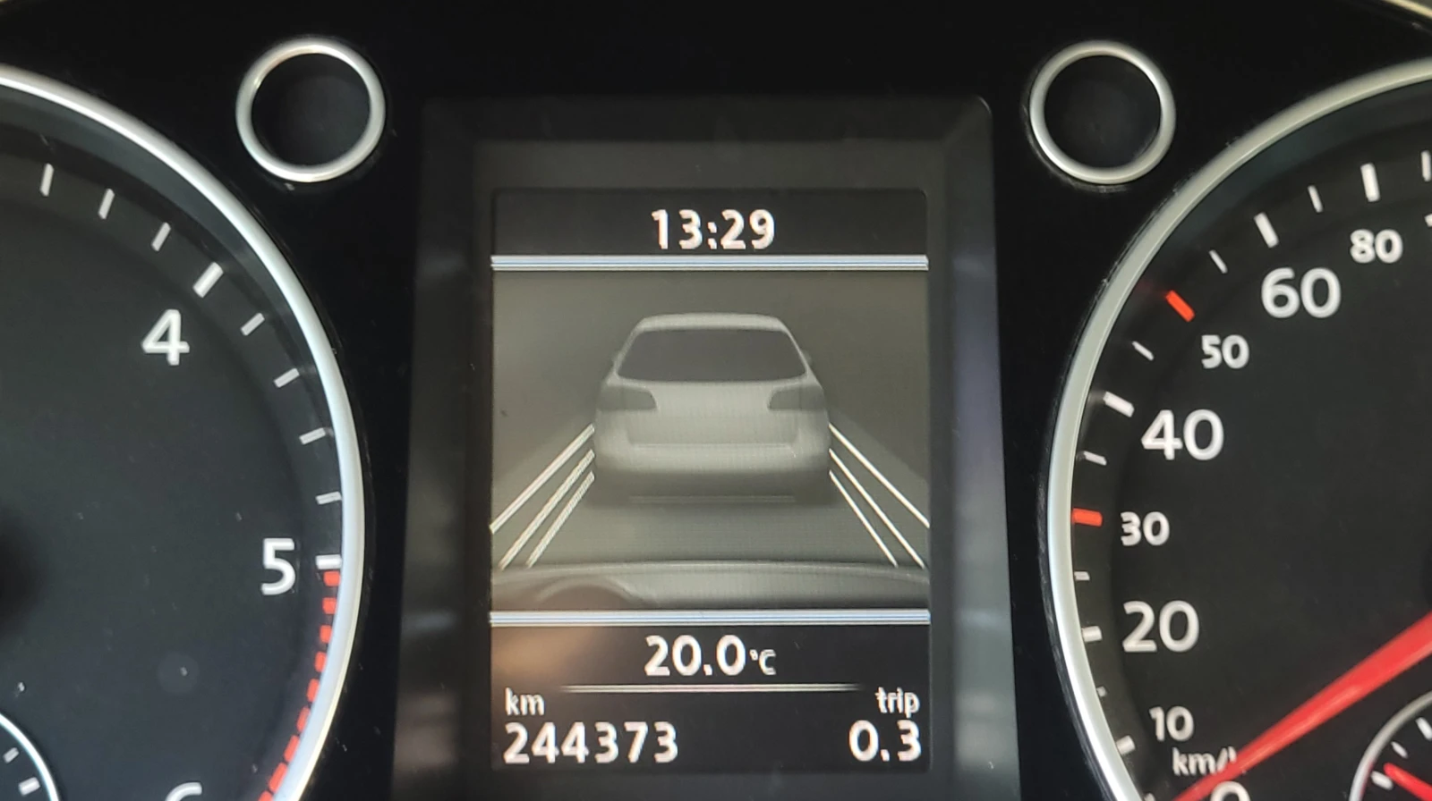 VW Passat Sportline-Distronic-244хкм-Germany-пълна история, снимка 13 - Автомобили и джипове - 55774118