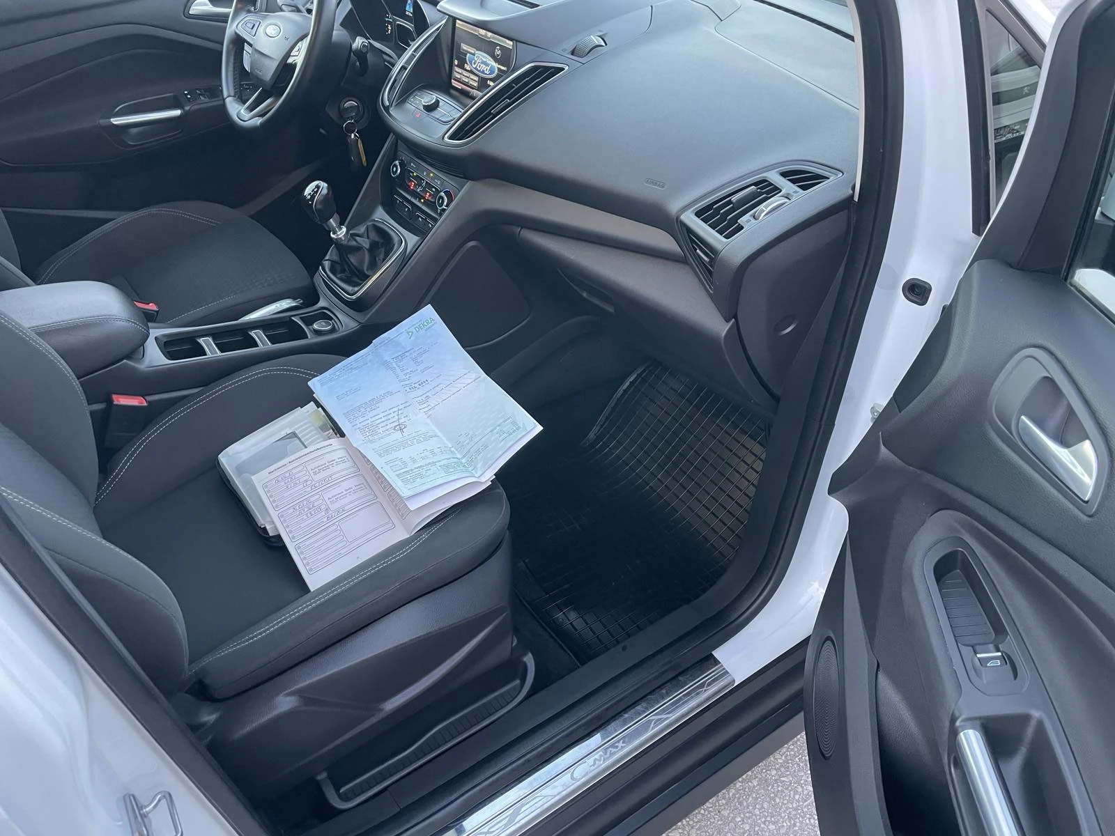Ford Grand C-Max, снимка 9 - Автомобили и джипове - 56255248