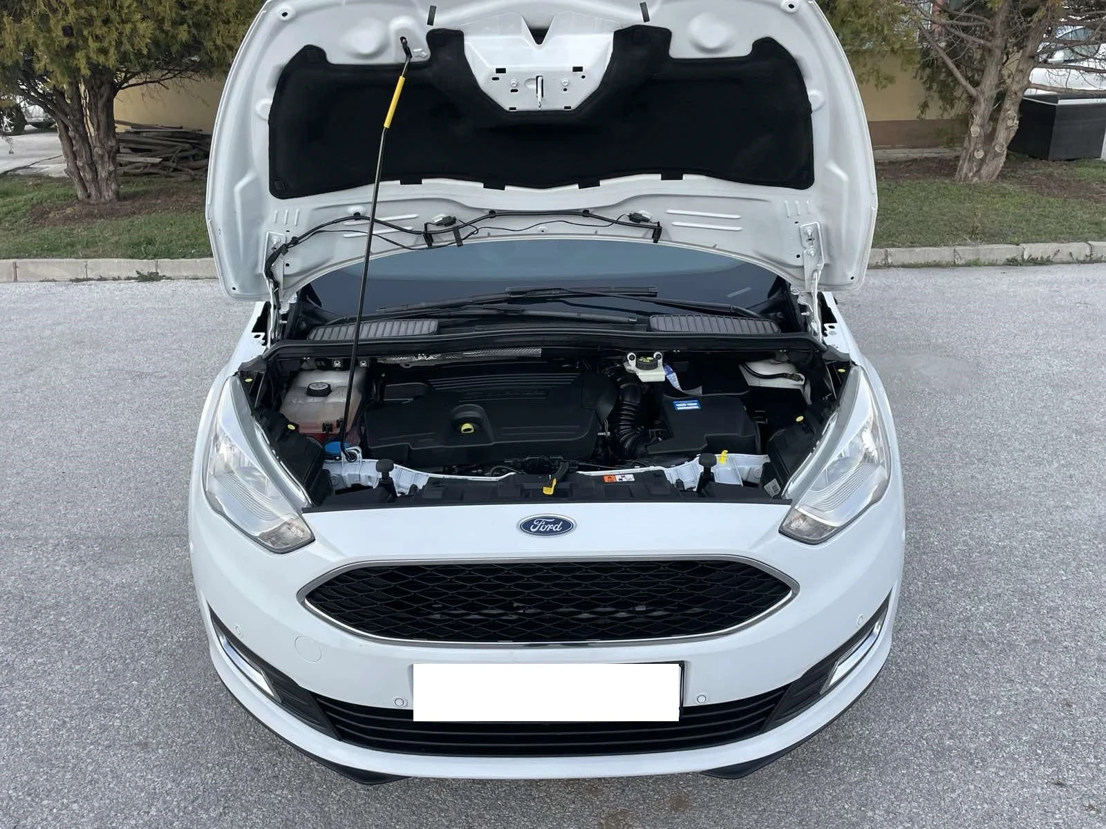 Ford Grand C-Max, снимка 4 - Автомобили и джипове - 56255248