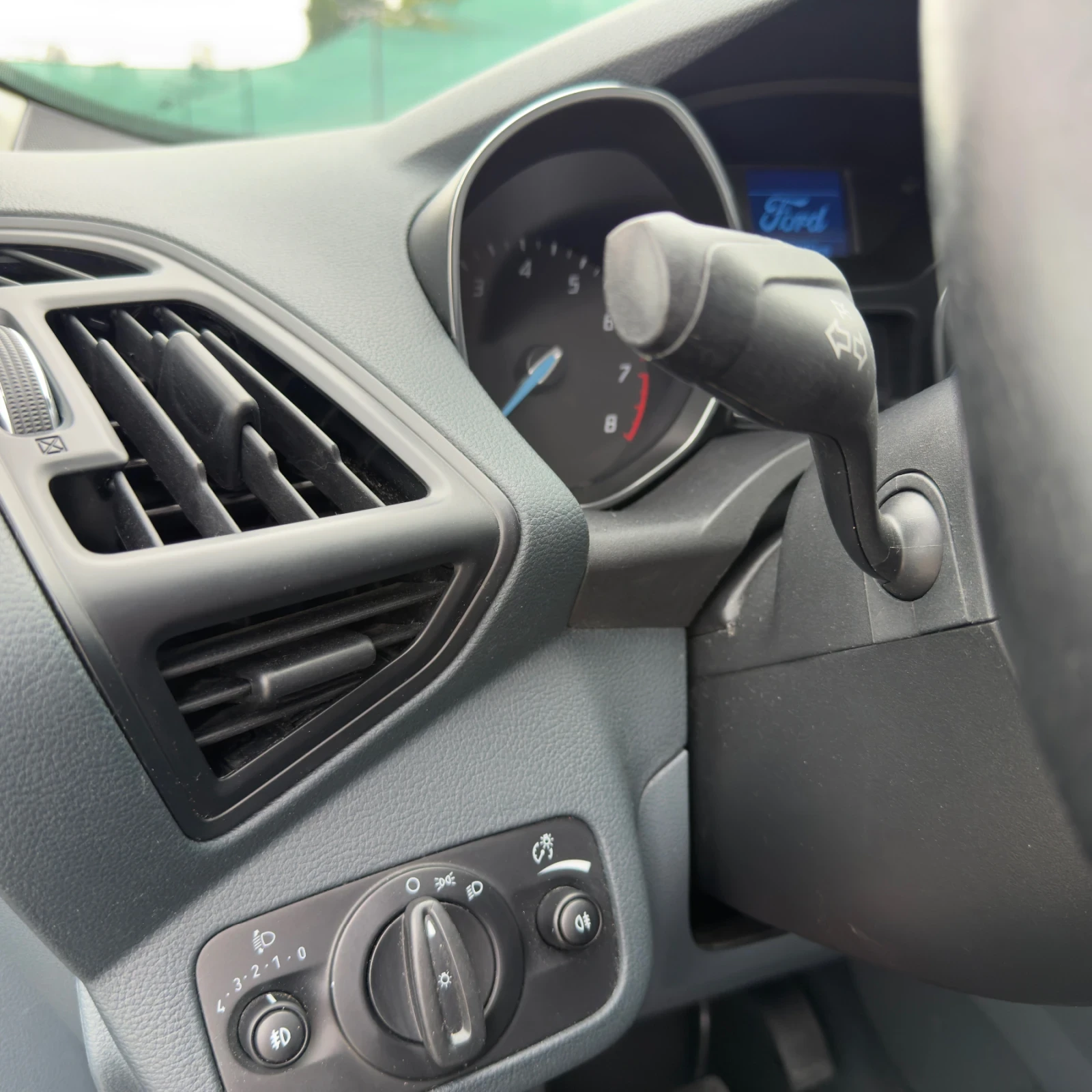 Ford C-max 1.6i 150 кс, снимка 16 - Автомобили и джипове - 56261104