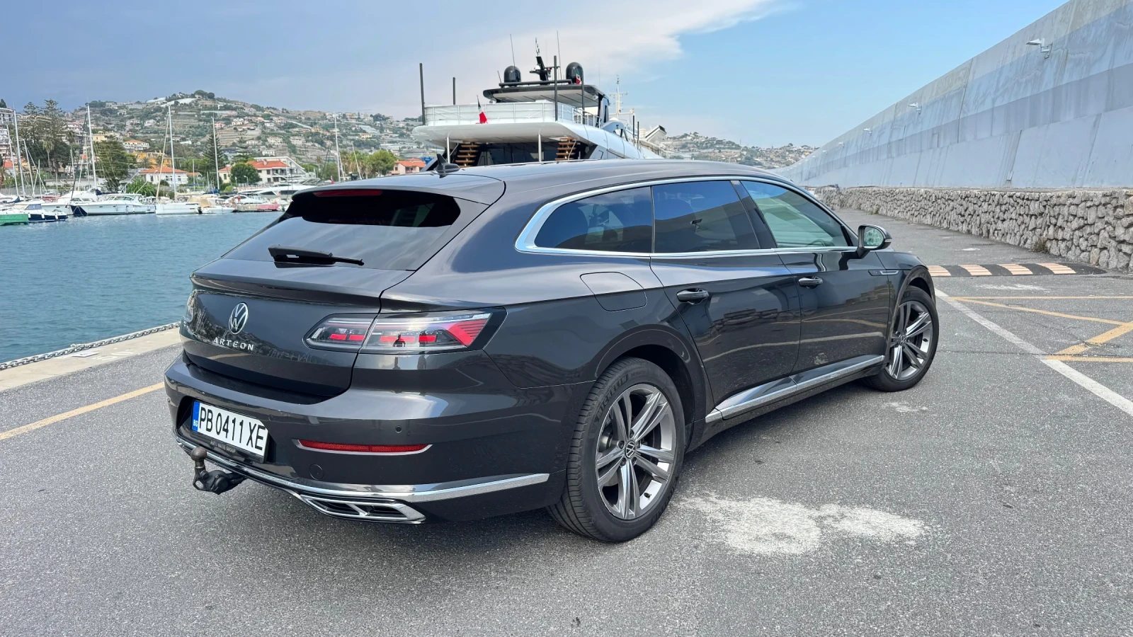 VW Arteon 2.0 TDI 150 к.с. DSG R-Line   DCC   Distronic   IQ, снимка 4 - Автомобили и джипове - 56314507