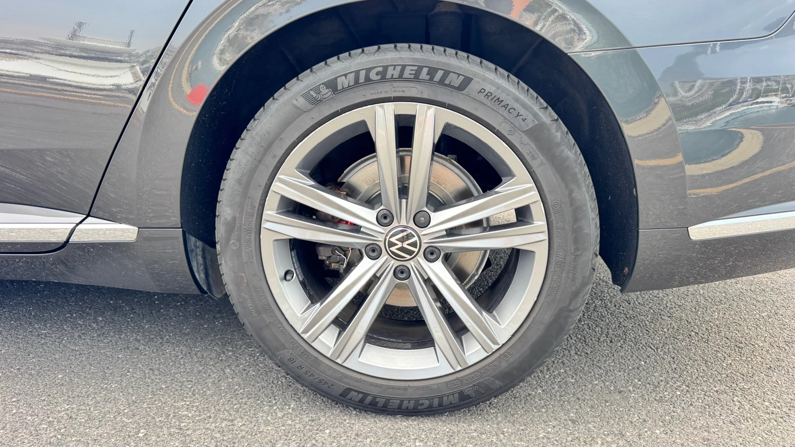 VW Arteon 2.0 TDI 150 к.с. DSG R-Line   DCC   Distronic   IQ, снимка 7 - Автомобили и джипове - 56314507