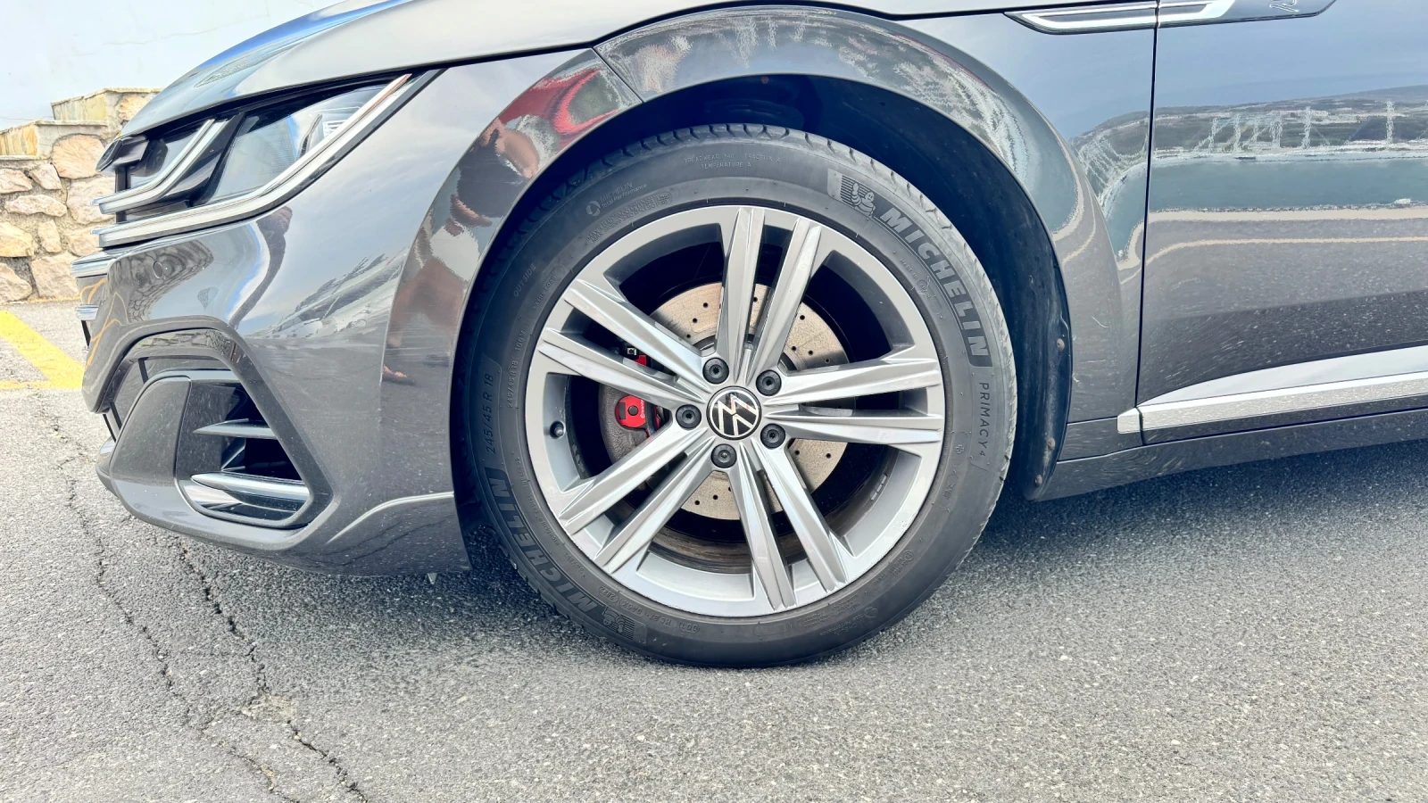 VW Arteon 2.0 TDI 150 к.с. DSG R-Line   DCC   Distronic   IQ, снимка 8 - Автомобили и джипове - 56314507