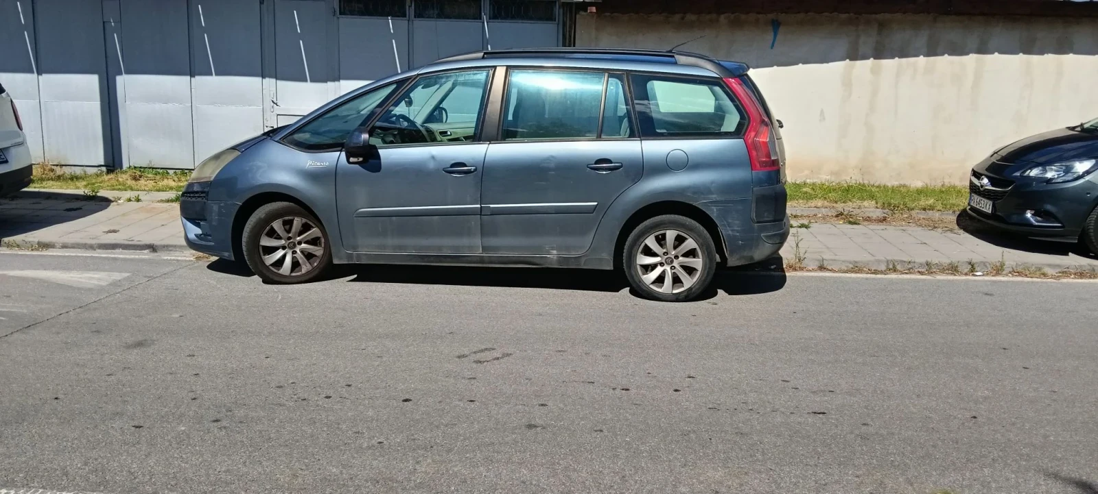 Citroen C4 Picasso, снимка 2 - Автомобили и джипове - 56351260