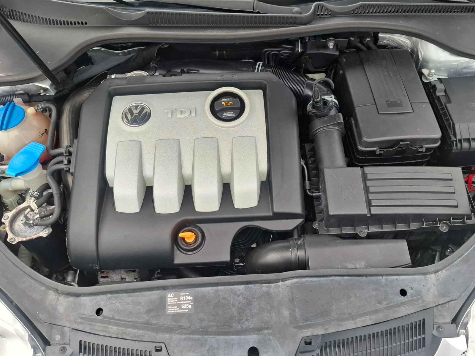 VW Golf 1.9TDI/Клима, снимка 13 - Автомобили и джипове - 56706802
