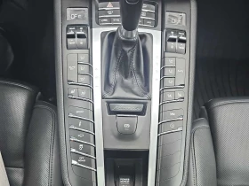 Porsche Macan * S * CARFAX * ДИСТРОНИК * 360 * ОБДУХВАНЕ* ПОДГРЕ, снимка 11
