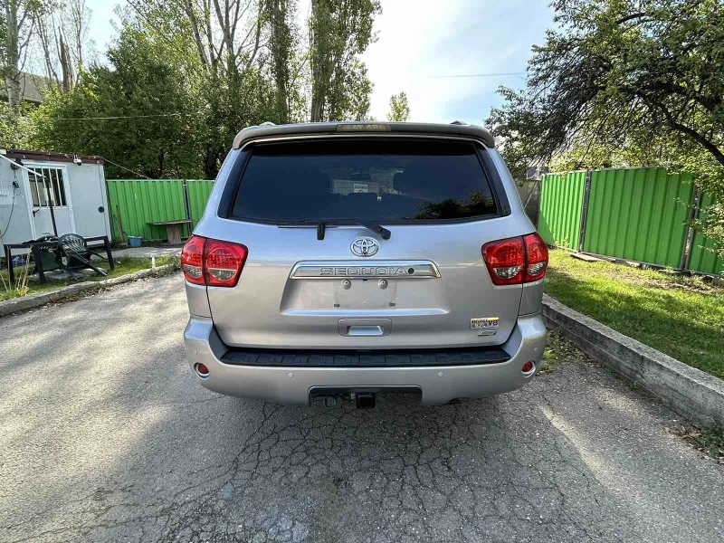 Toyota Sequoia Platinum, снимка 4 - Автомобили и джипове - 47314902