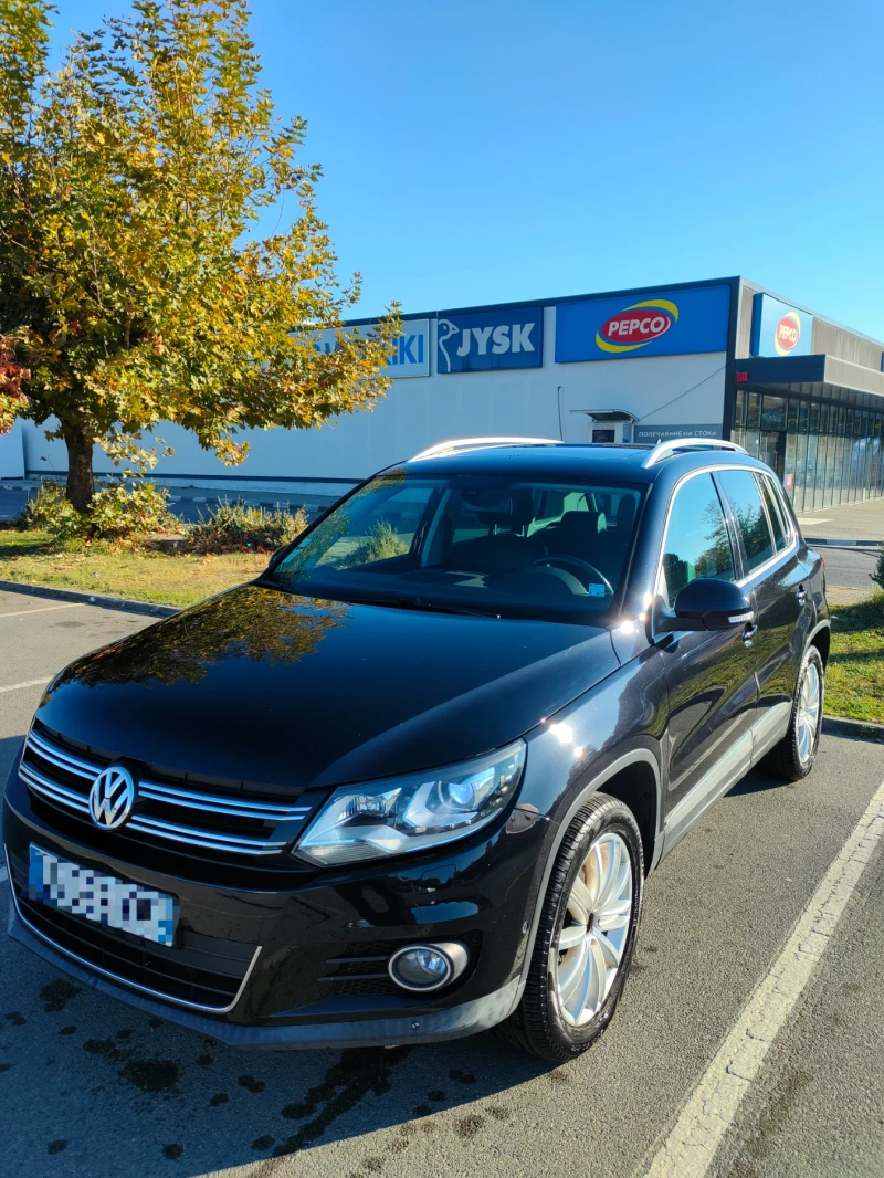 VW Tiguan 2.0 TDI, Bluemotion, 4motion, SPORT, снимка 4 - Автомобили и джипове - 47791655