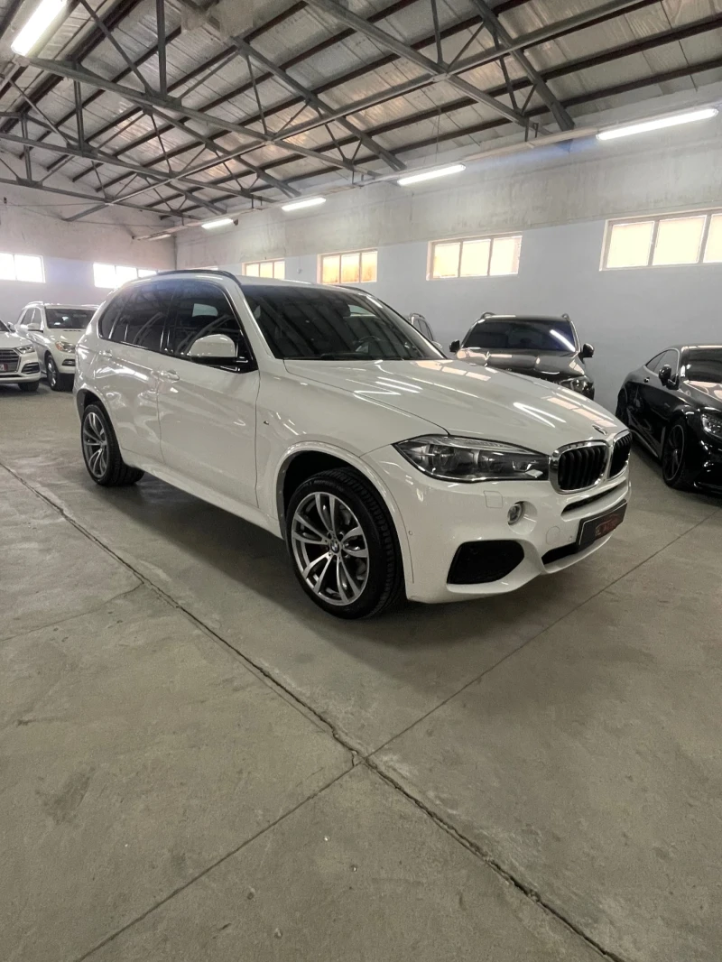 BMW X5 Мpak/7местен/вакум/панор/дистр/harman/kardon/fFILL, снимка 2 - Автомобили и джипове - 52016481