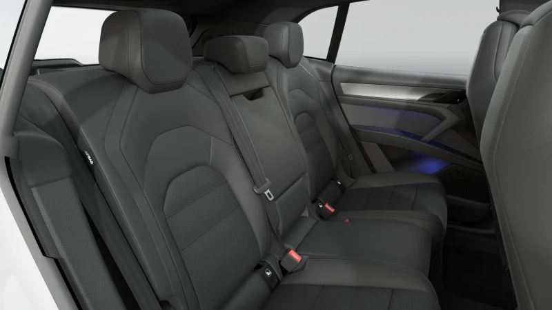 Porsche Cayenne ELECTRIC/NEW MODEL/BOSE/PANO/MATRIX/KEYLESS/LIFT/, снимка 11 - Автомобили и джипове - 52537670