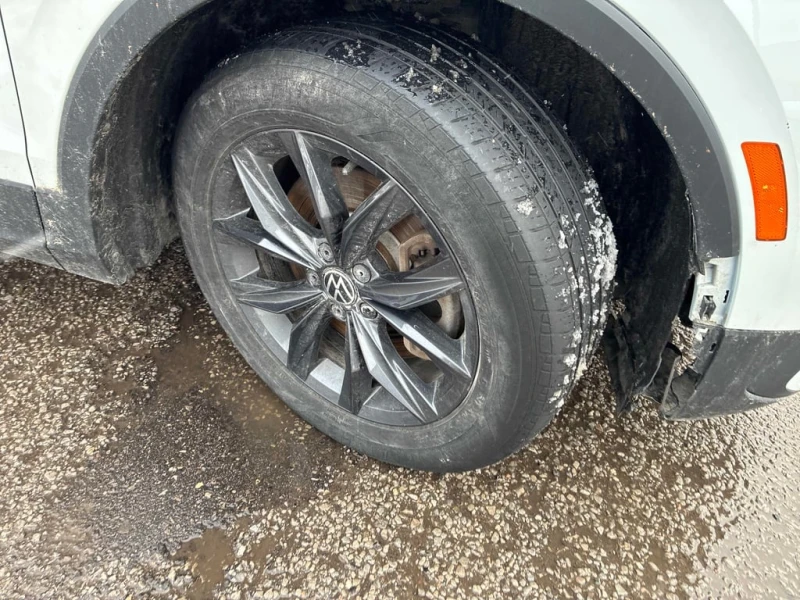 VW Tiguan * Comfortline * CARFAX * БЕЗ ПЪРВОНАЧАЛНА ВНОСКА, снимка 7 - Автомобили и джипове - 52972728