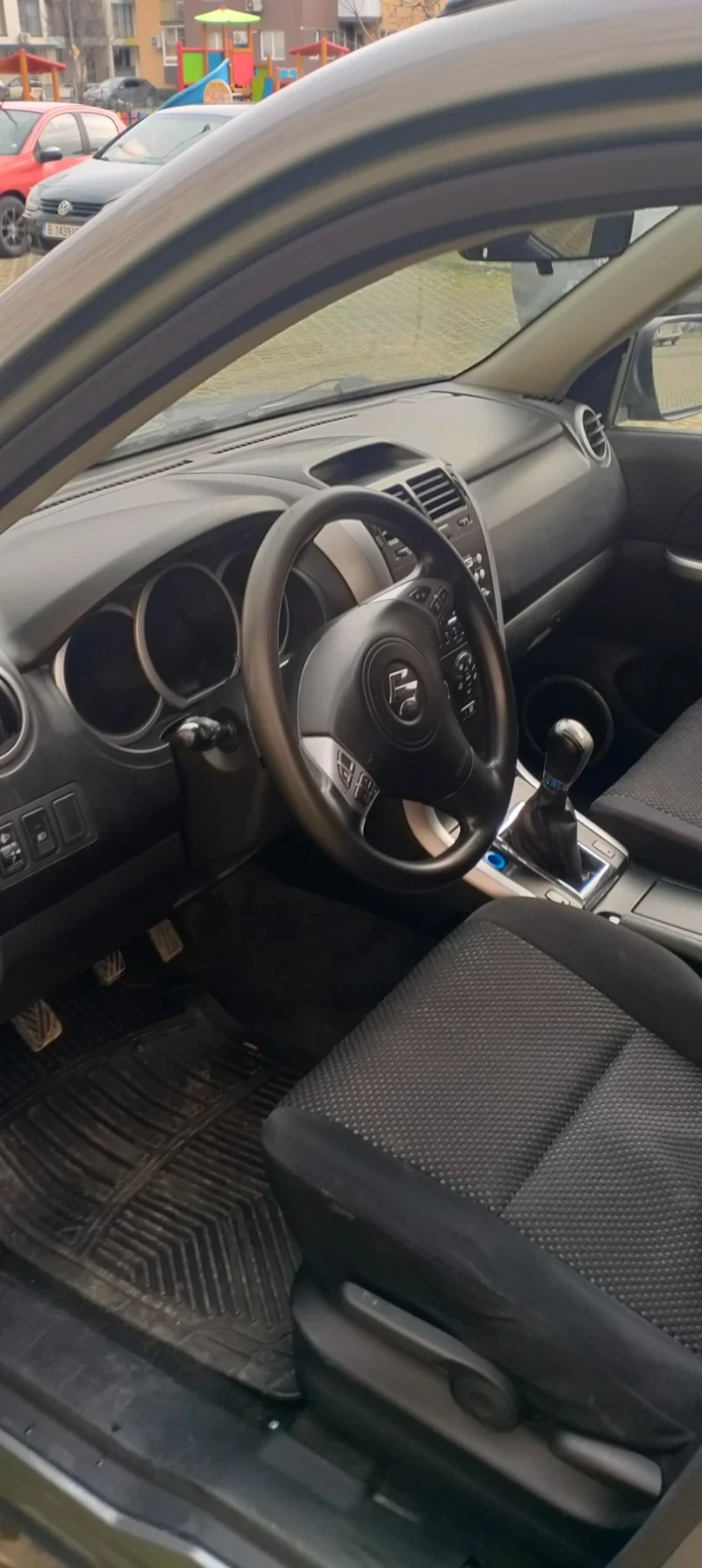 Suzuki Grand vitara, снимка 5 - Автомобили и джипове - 53203773