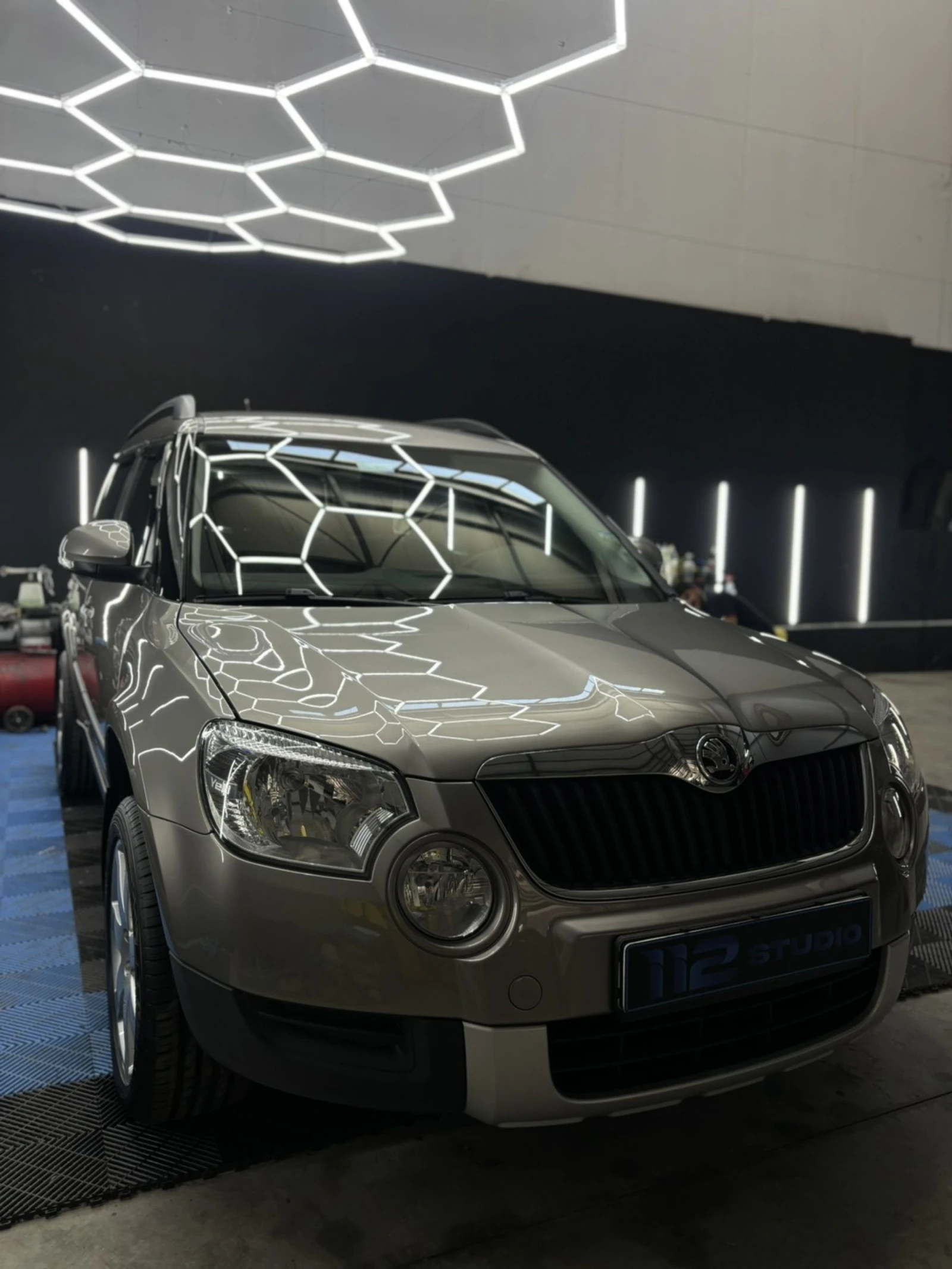 Skoda Yeti 2.0TDI 4х4 Komarel ITALIA 6 СКОРОСТИ  - изображение 2