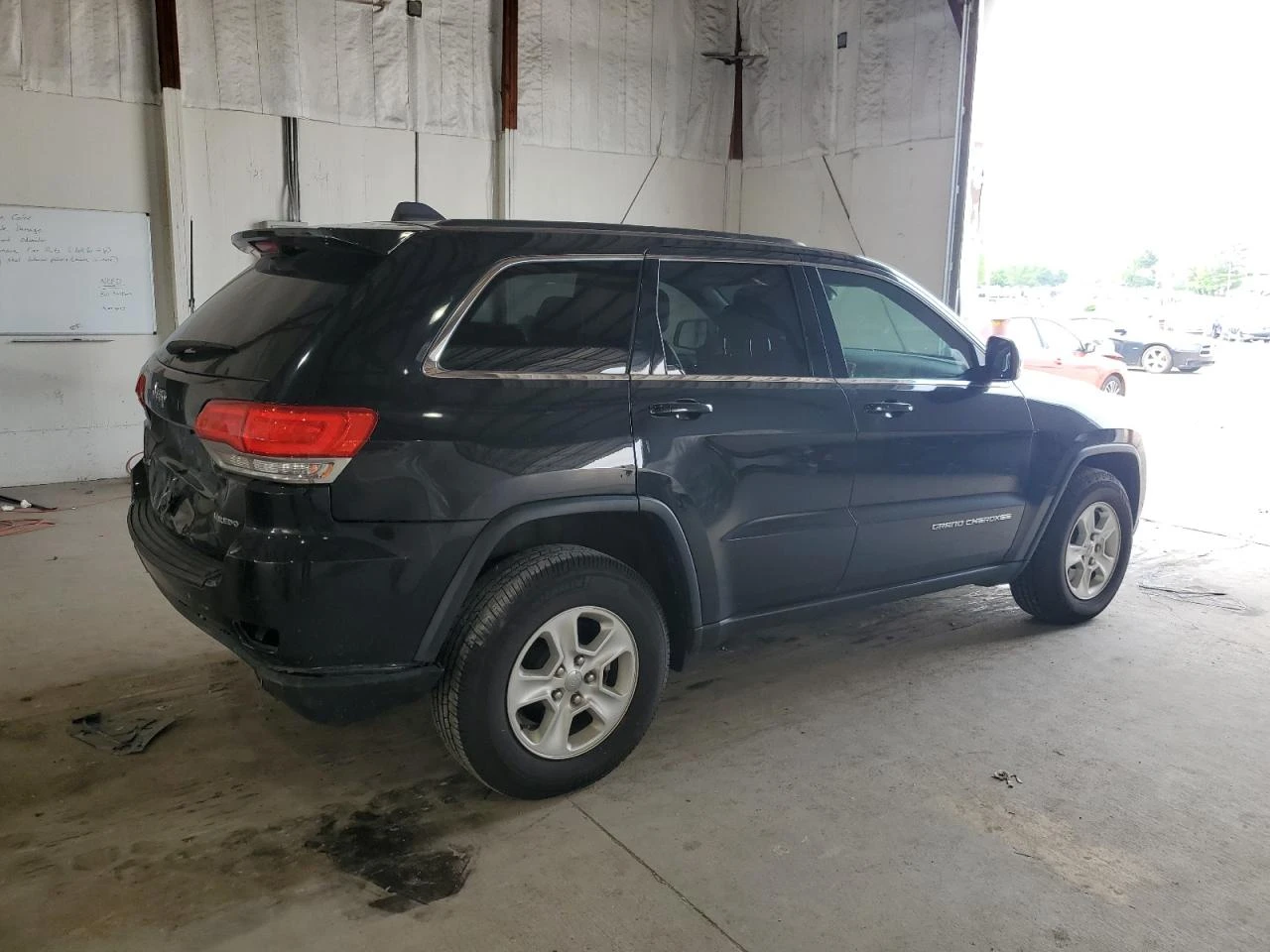 Jeep Grand cherokee LAREDO* 4X4* РЕАЛНИ КМ - изображение 4