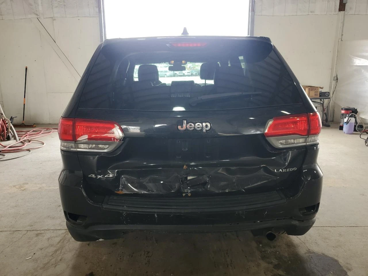 Jeep Grand cherokee LAREDO* 4X4* РЕАЛНИ КМ - изображение 5