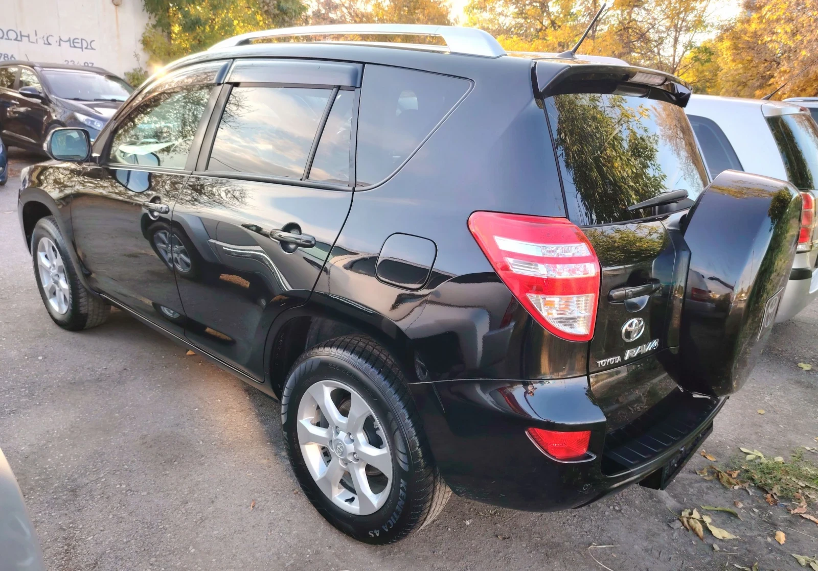 Toyota Rav4 2.2D4D/SOLL - изображение 7